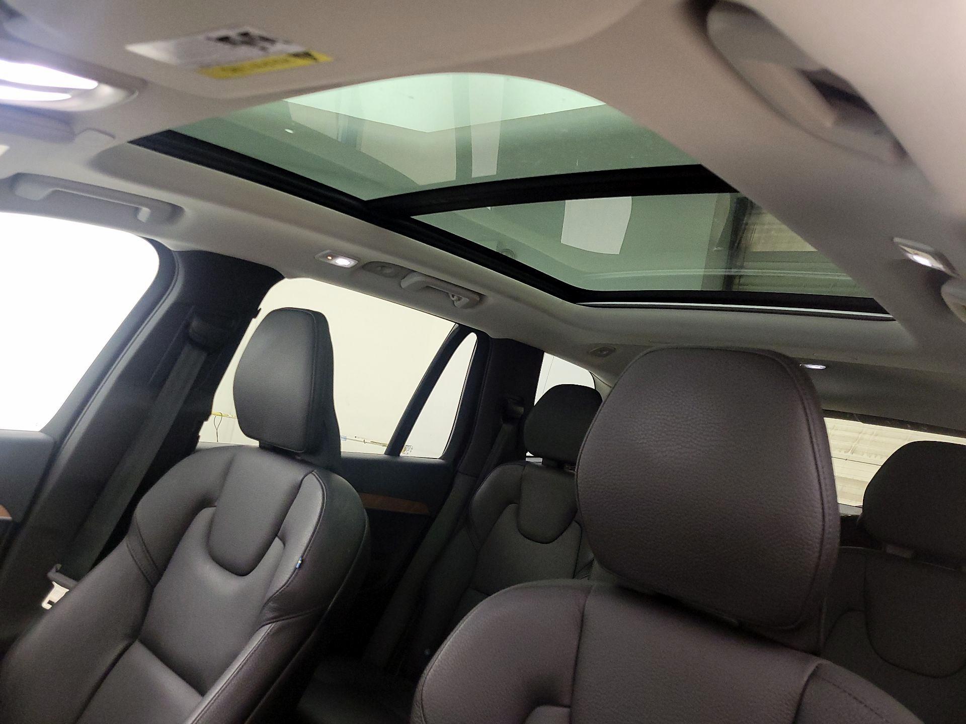 Thumbnail: 2024 Volvo XC90 - 20