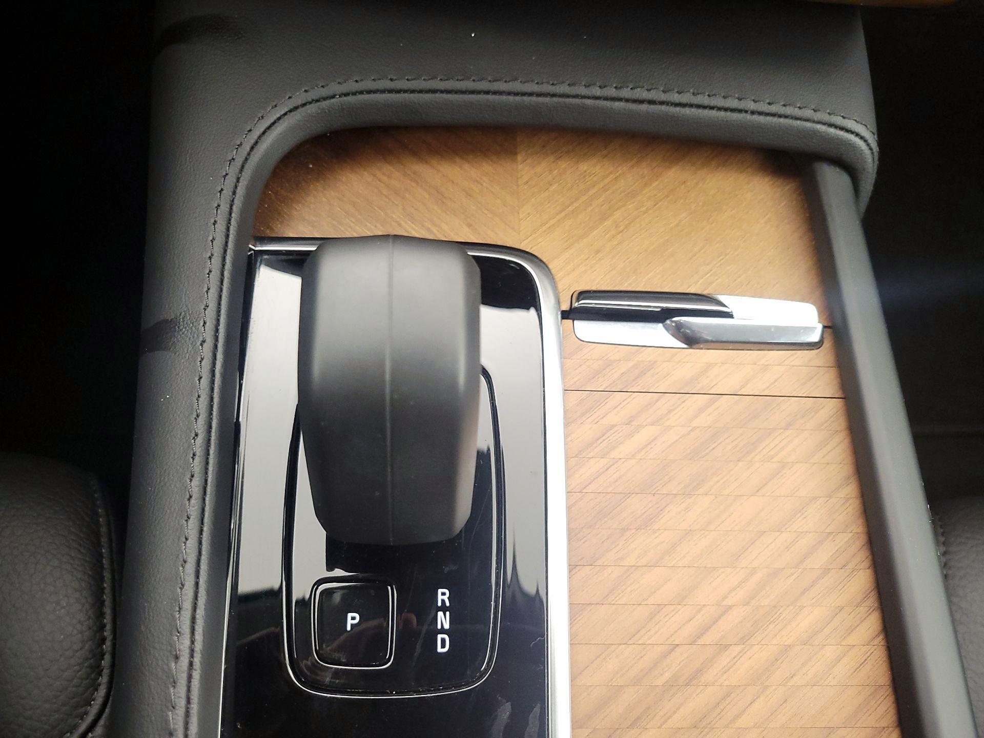 Thumbnail: 2024 Volvo XC90 - 18