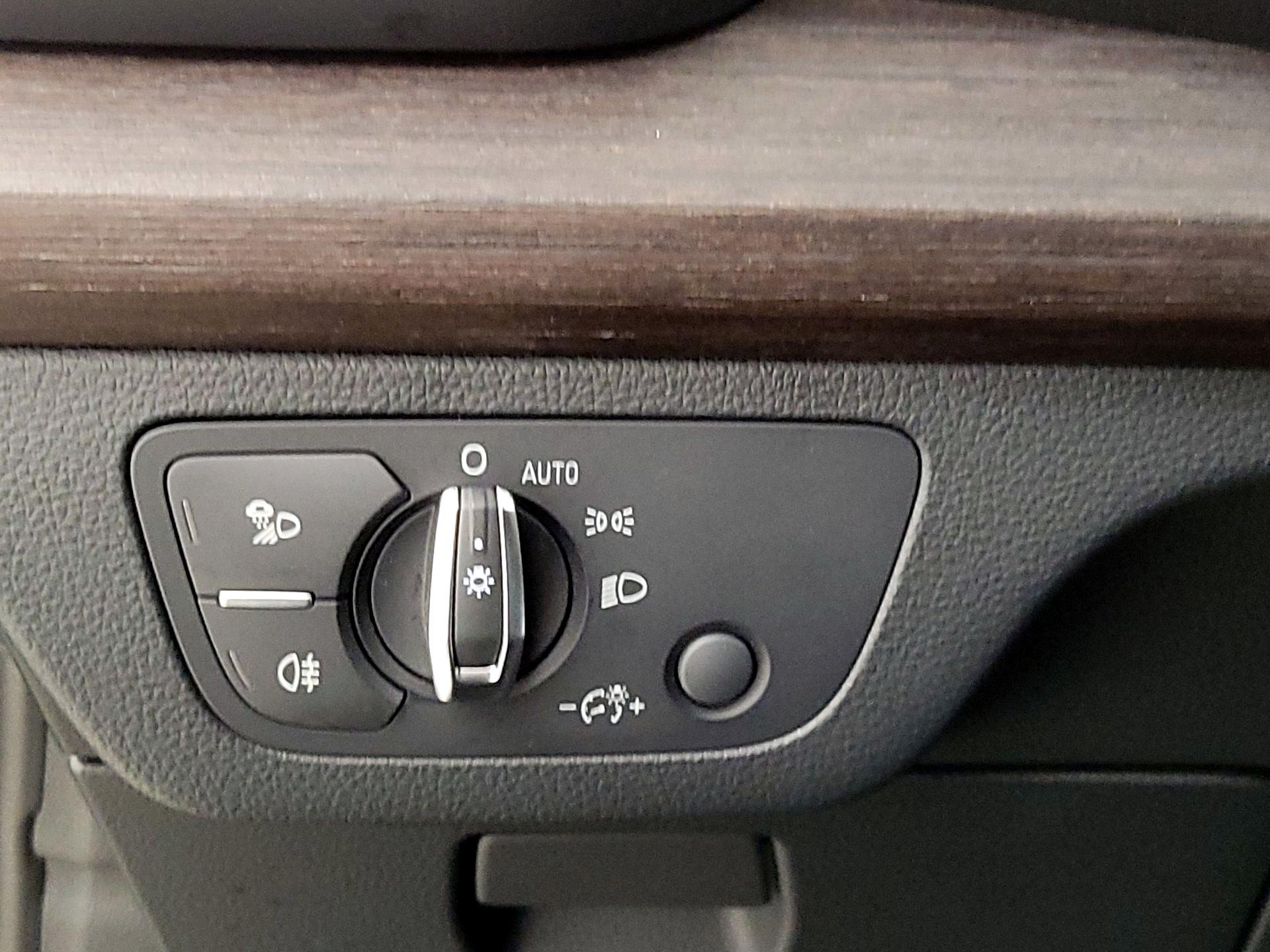 Thumbnail: 2024 Audi Q5 - 13