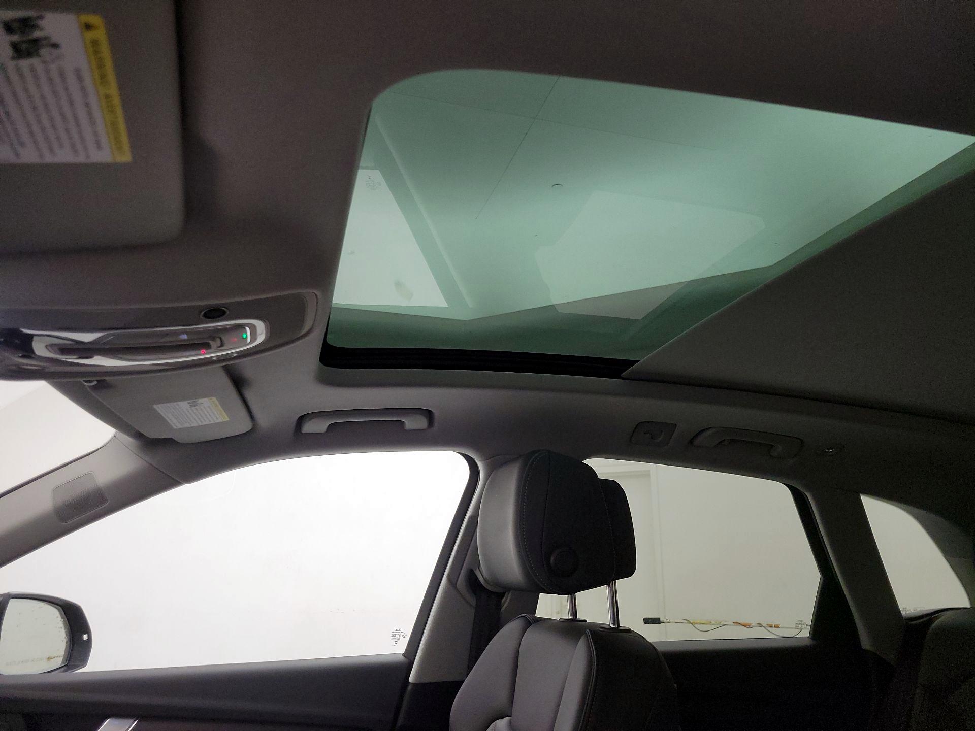 Thumbnail: 2024 Audi Q5 - 19