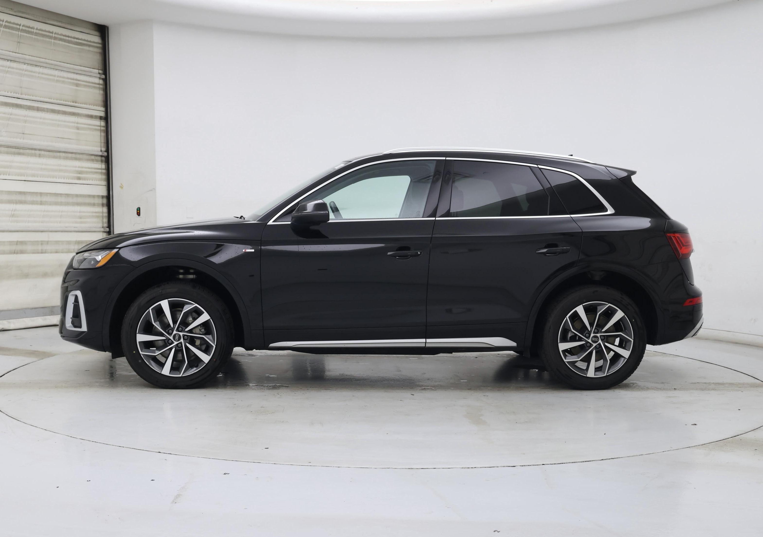 Thumbnail: 2024 Audi Q5 - 3