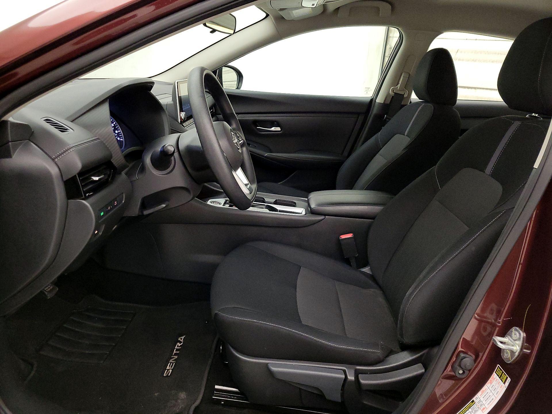 Thumbnail: 2024 Nissan Sentra - 11