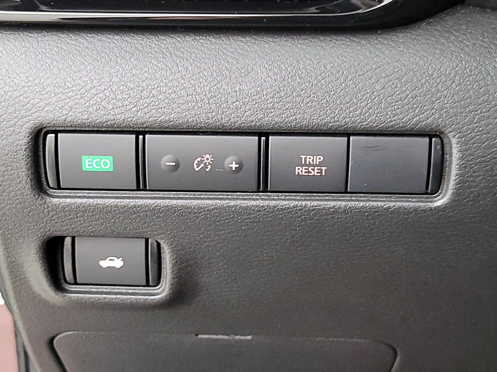 Thumbnail: 2024 Nissan Sentra - 13