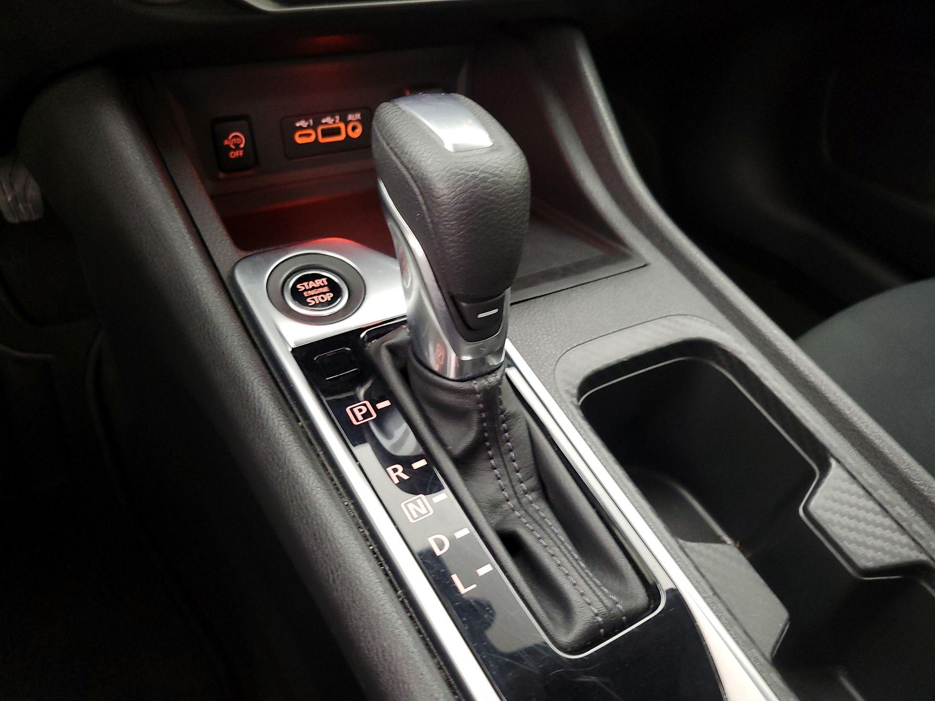 Thumbnail: 2024 Nissan Sentra - 17