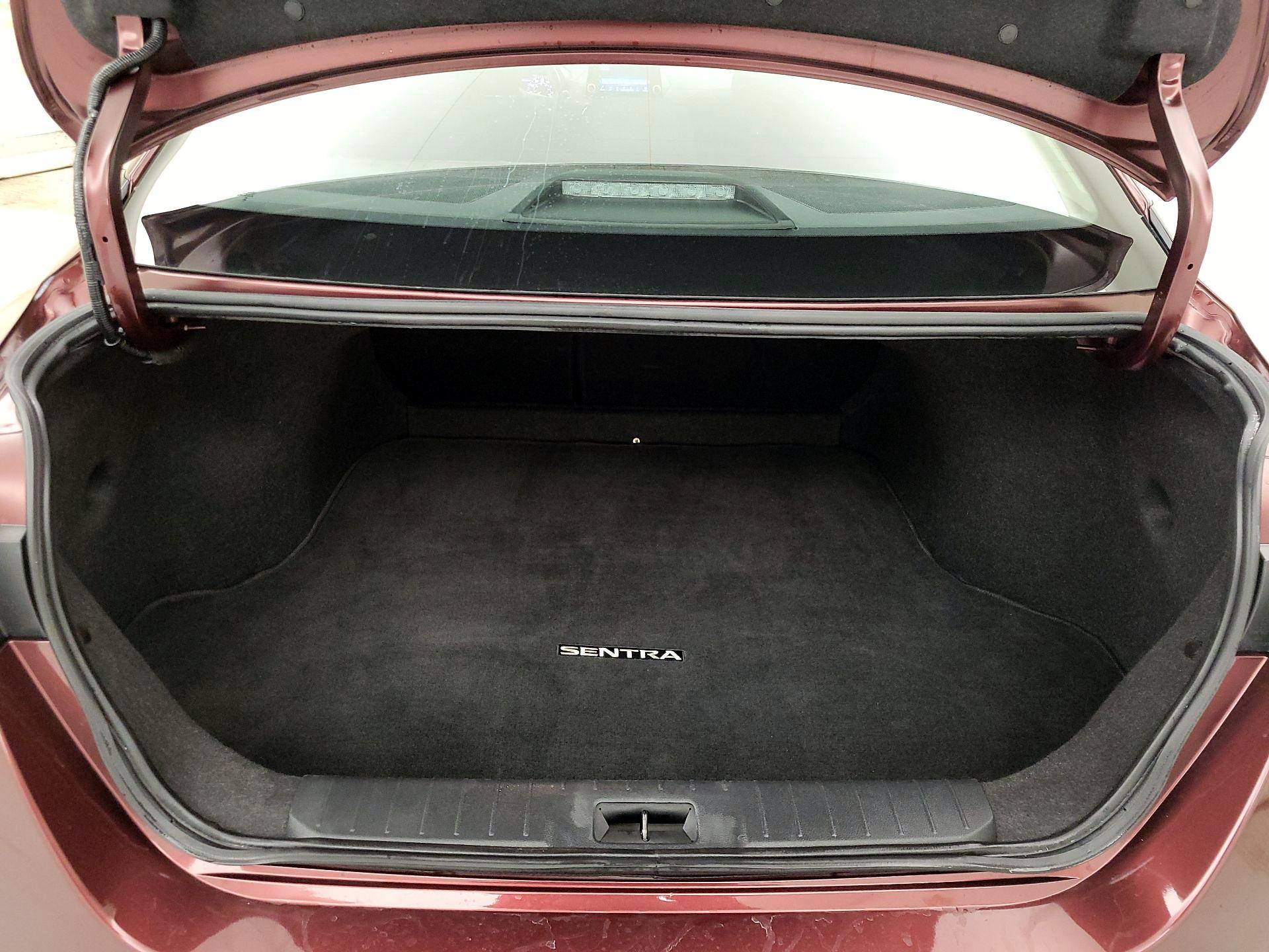 Thumbnail: 2024 Nissan Sentra - 20