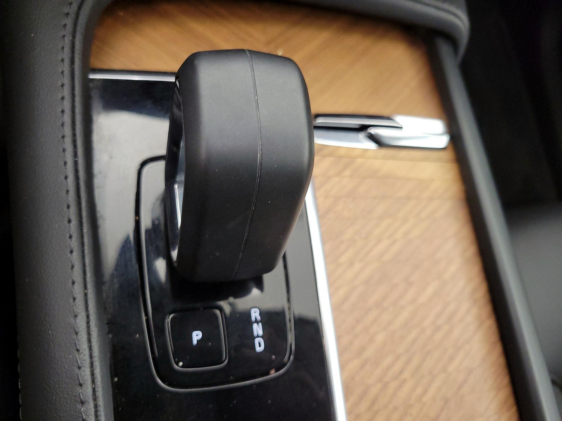 Thumbnail: 2024 Volvo XC90 - 17