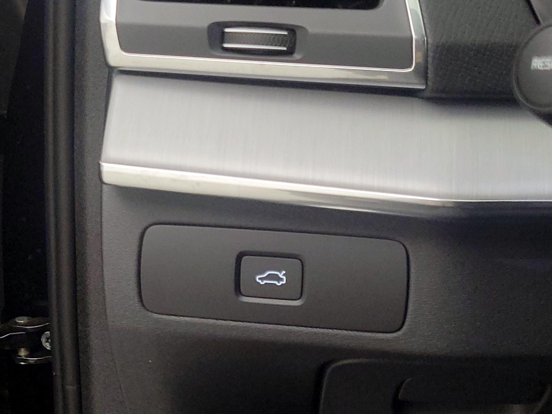 Thumbnail: 2024 Volvo XC90 - 13