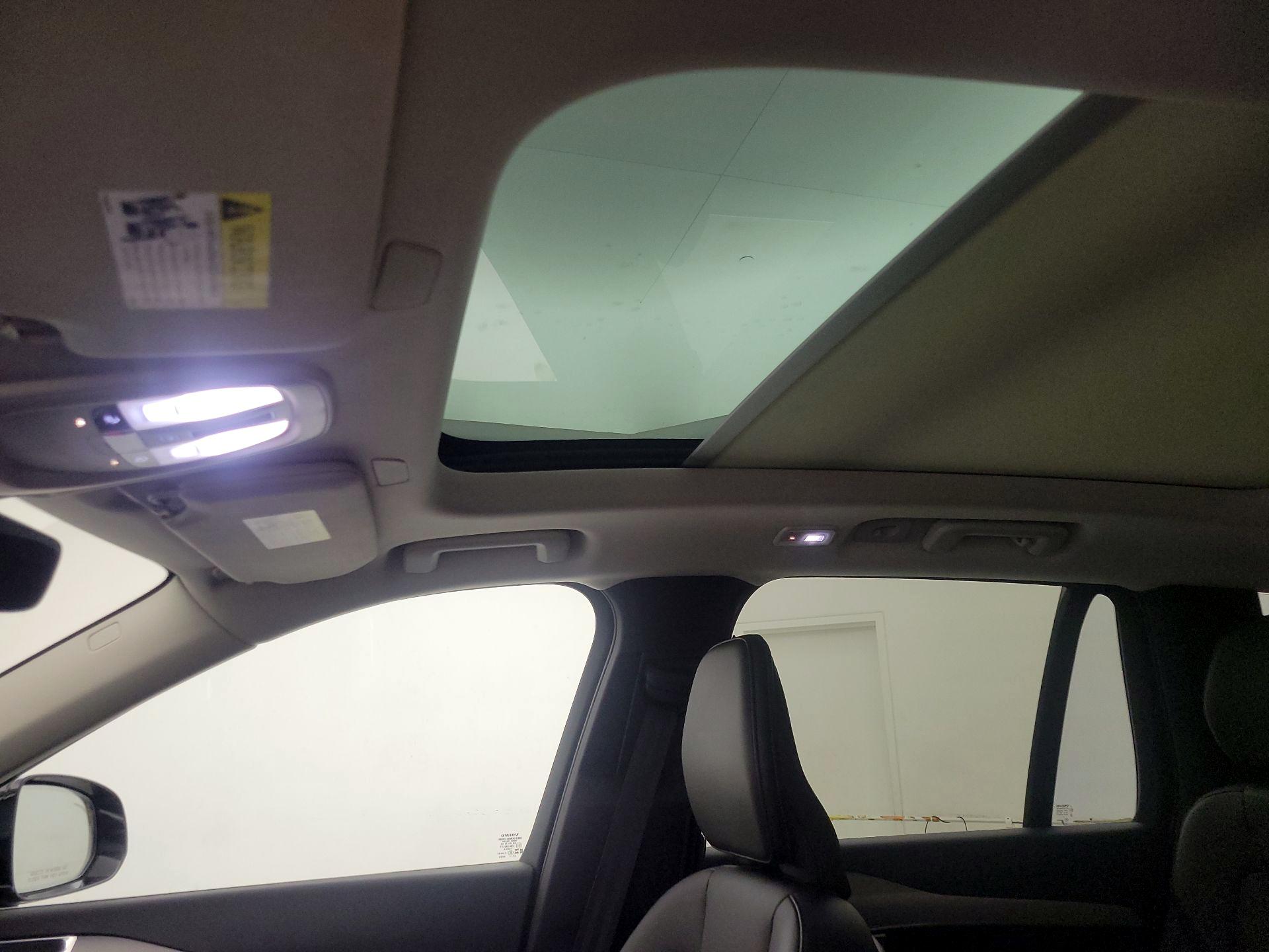 Thumbnail: 2024 Volvo XC90 - 19