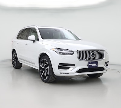 2023 Volvo XC90 B5 Plus