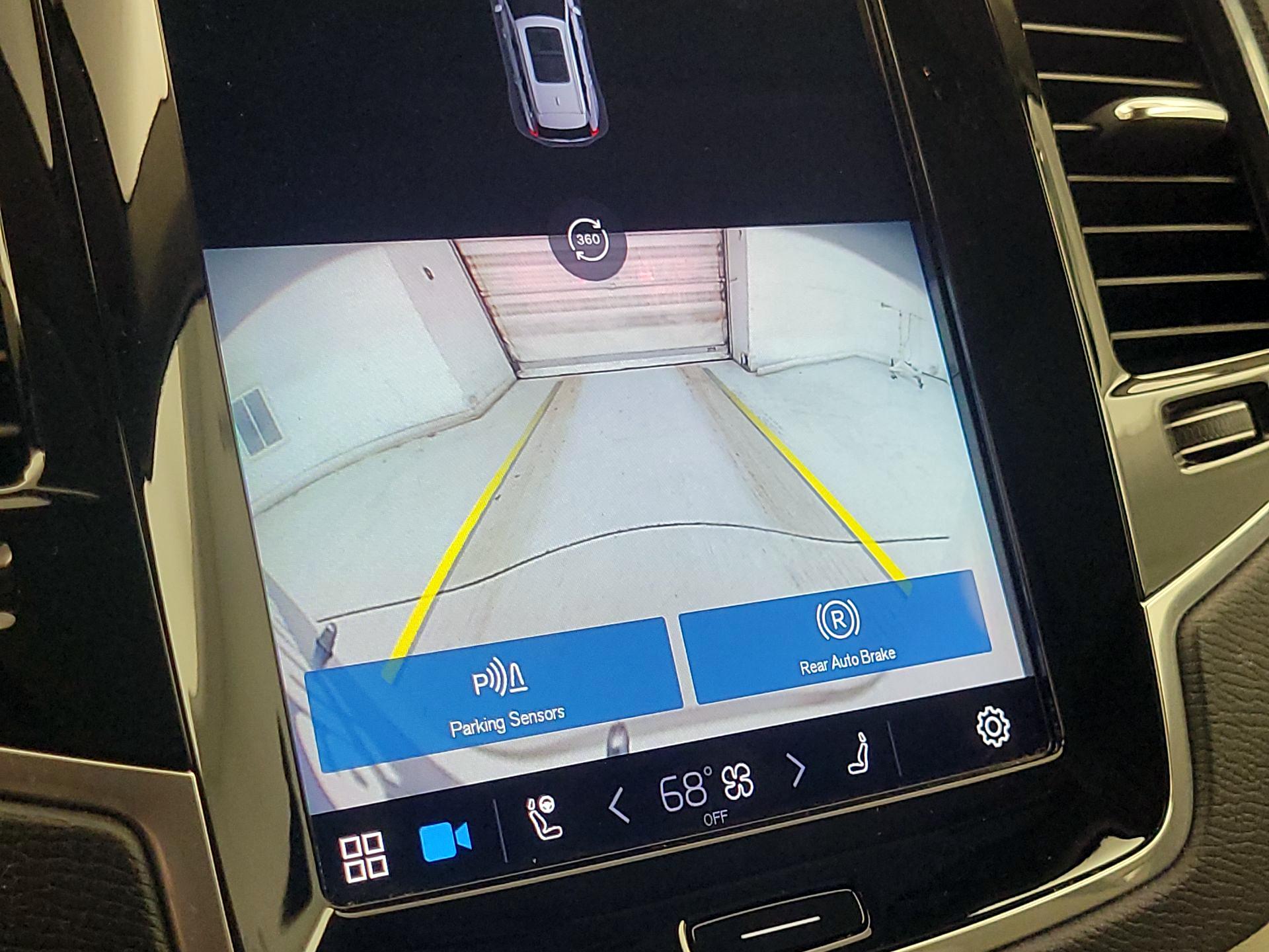 Thumbnail: 2023 Volvo XC90 - 15