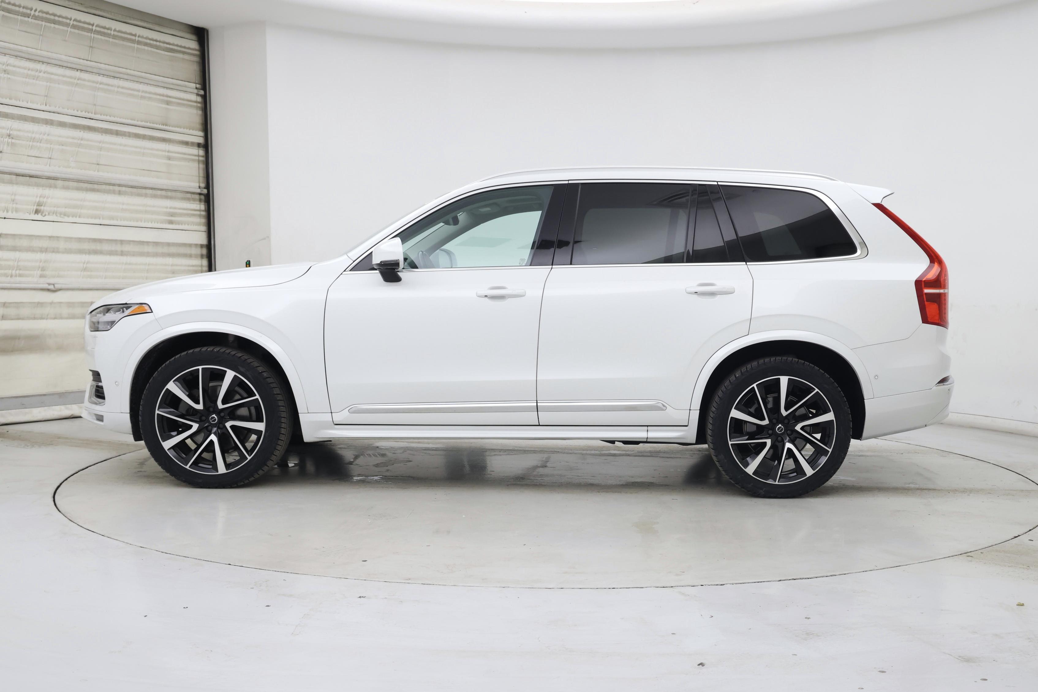 Thumbnail: 2023 Volvo XC90 - 3