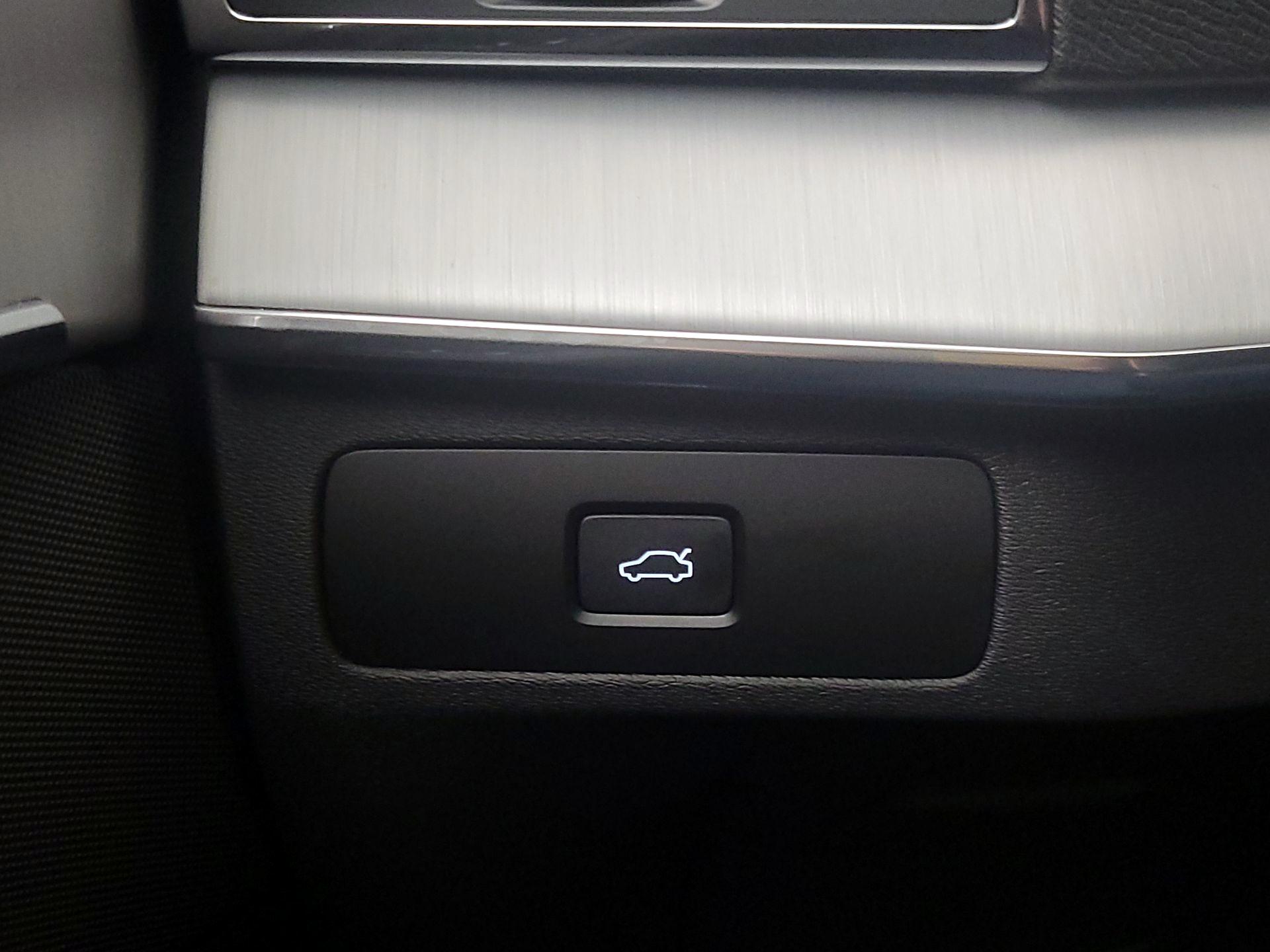 Thumbnail: 2024 Volvo XC90 - 13