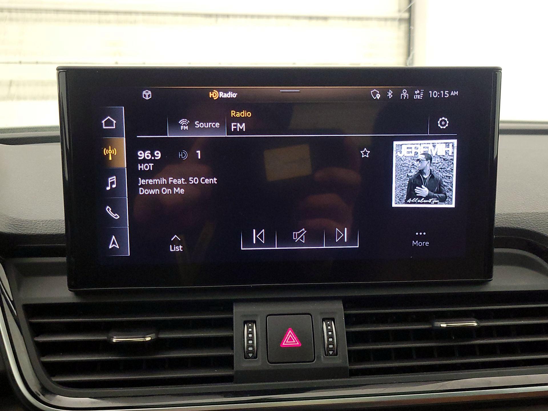 Thumbnail: 2022 Audi Q5 - 15