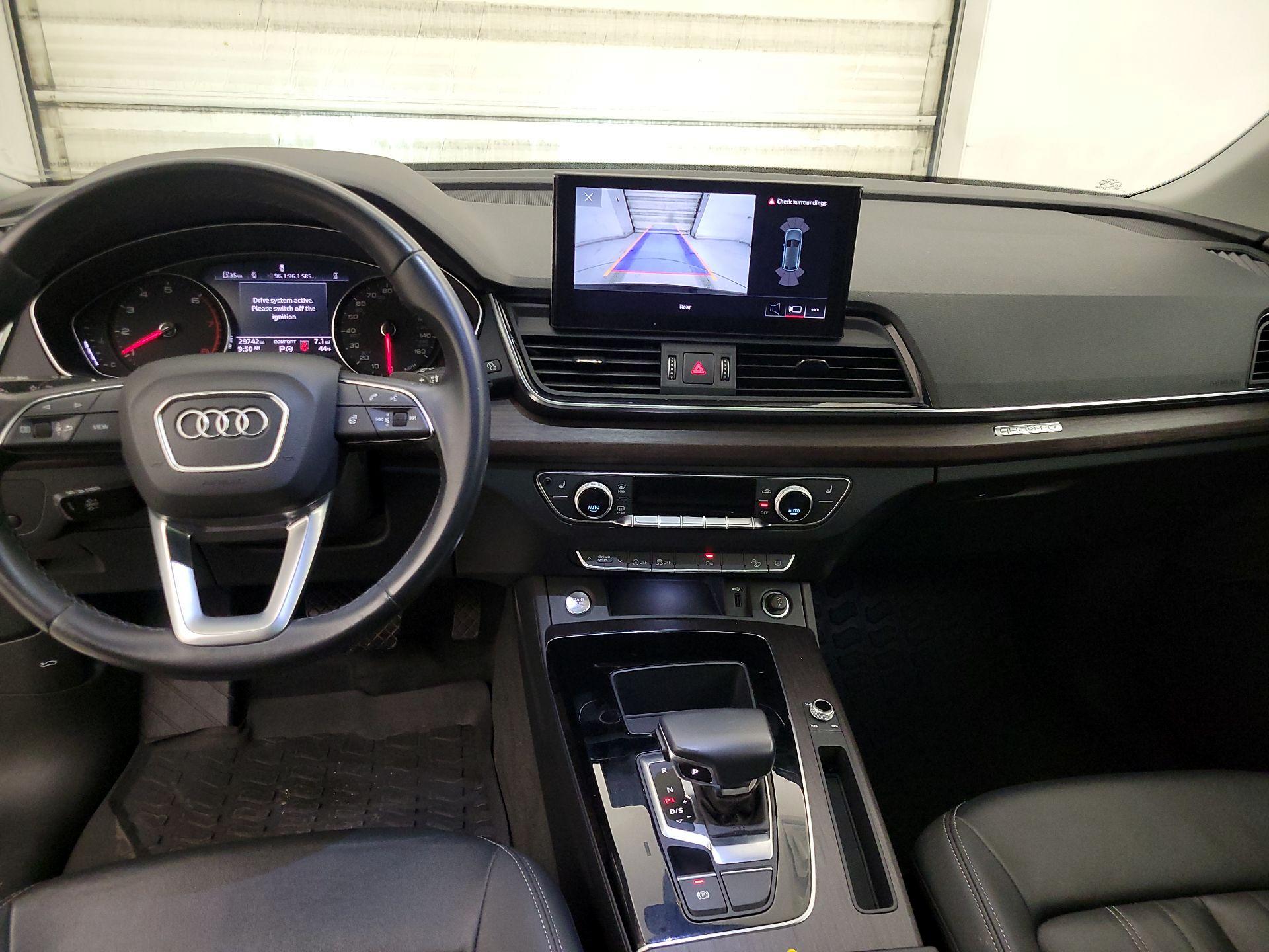 Thumbnail: 2022 Audi Q5 - 9