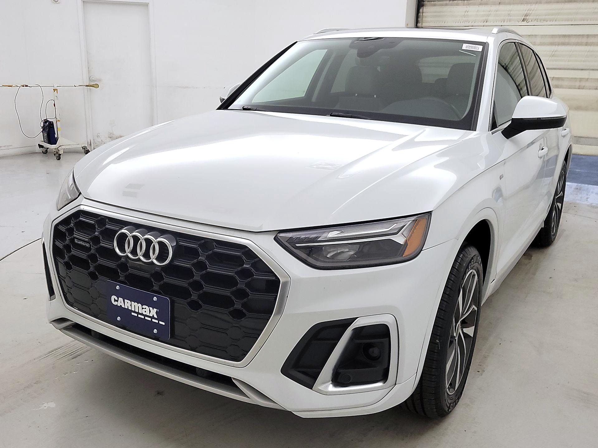 Thumbnail: 2023 Audi Q5 - 3