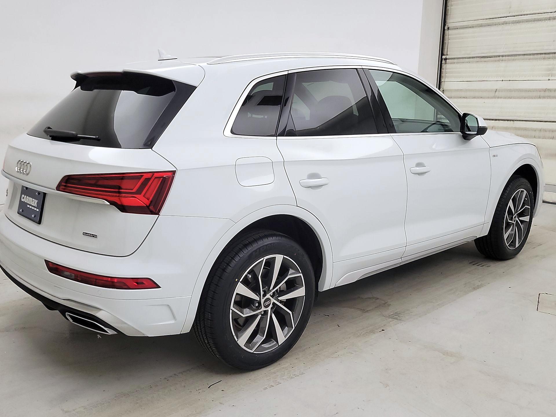 Thumbnail: 2023 Audi Q5 - 5