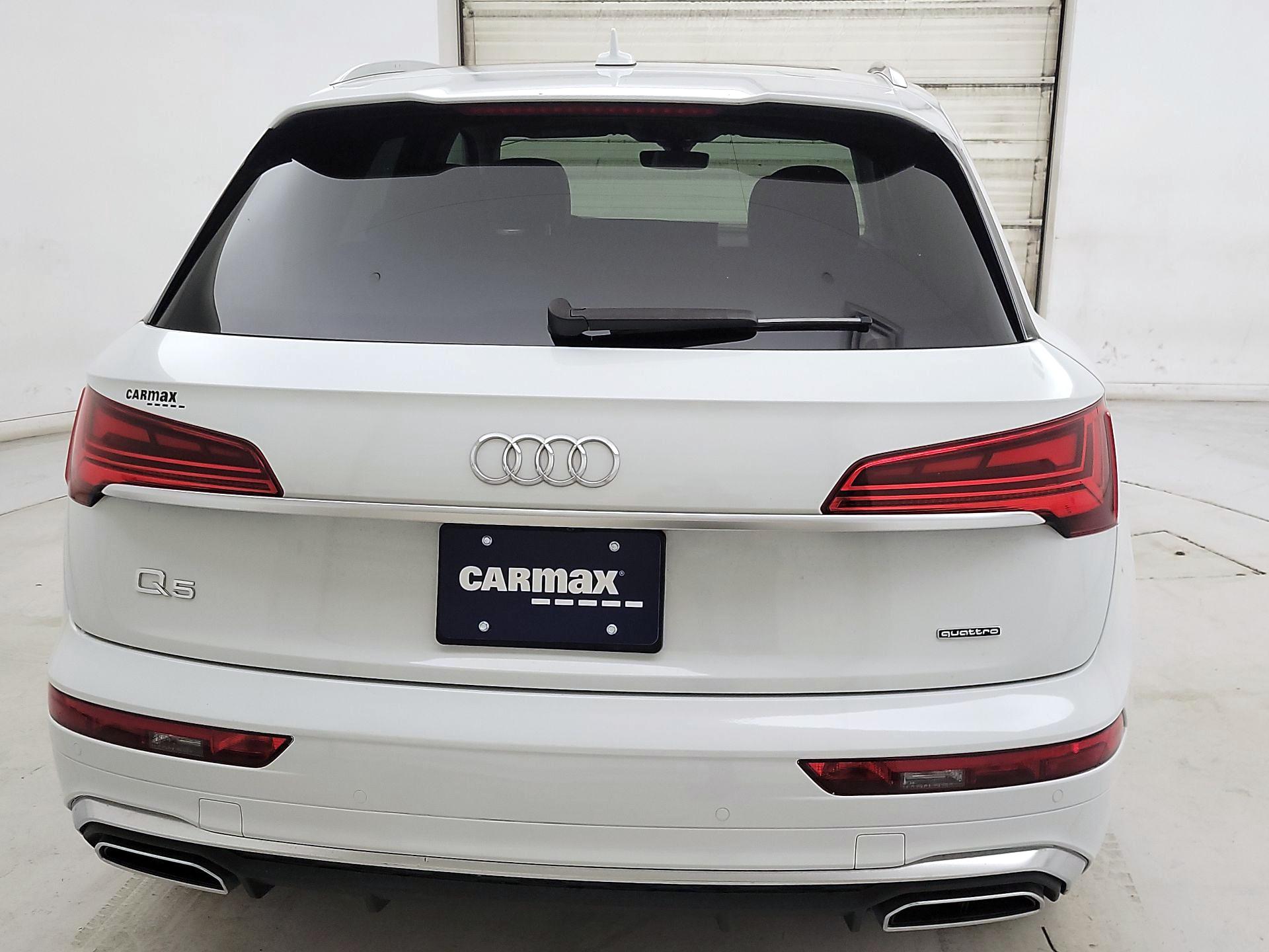 Thumbnail: 2023 Audi Q5 - 6