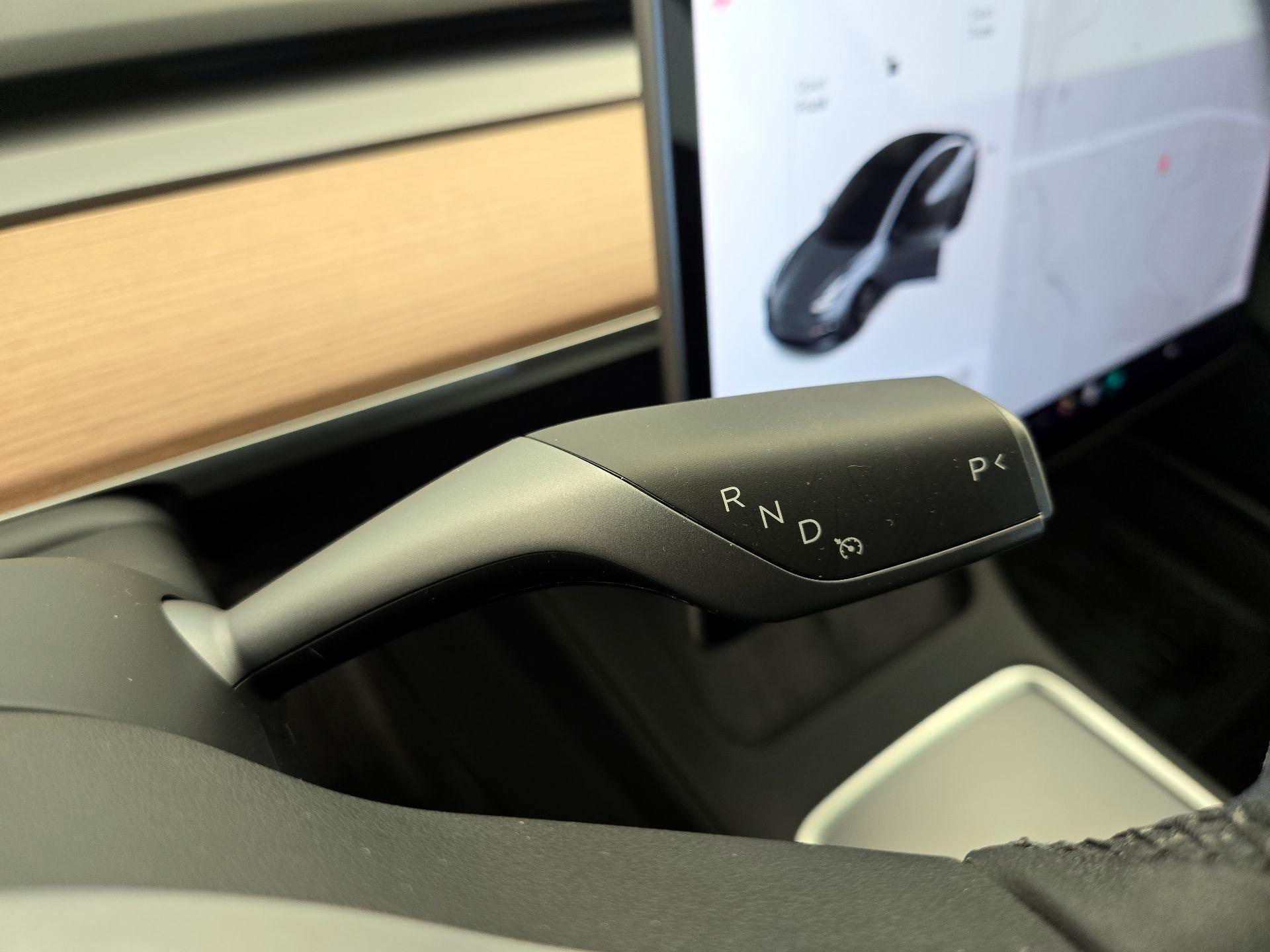 Thumbnail: 2021 Tesla Model 3 - 17