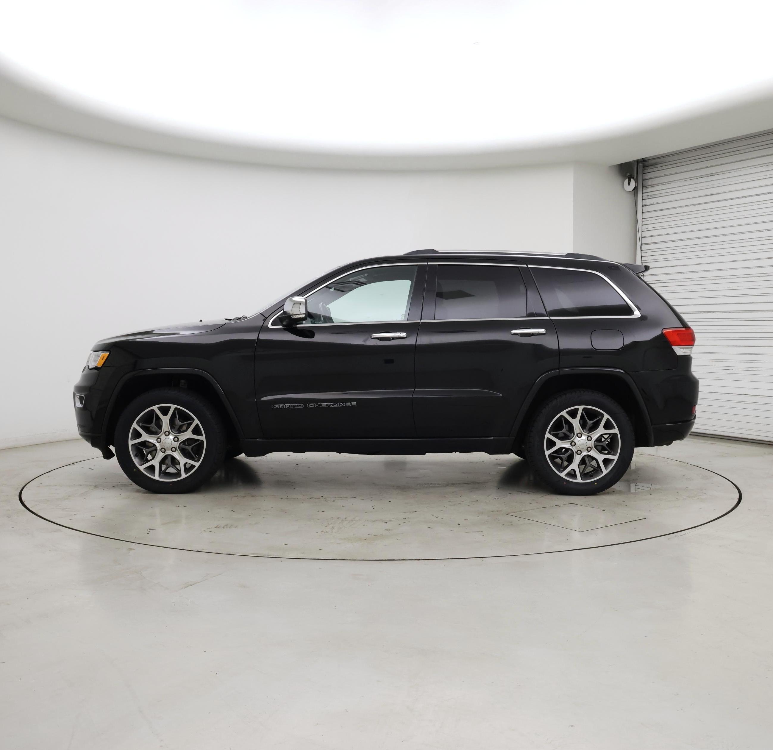 Thumbnail: 2020 Jeep Grand Cherokee - 3