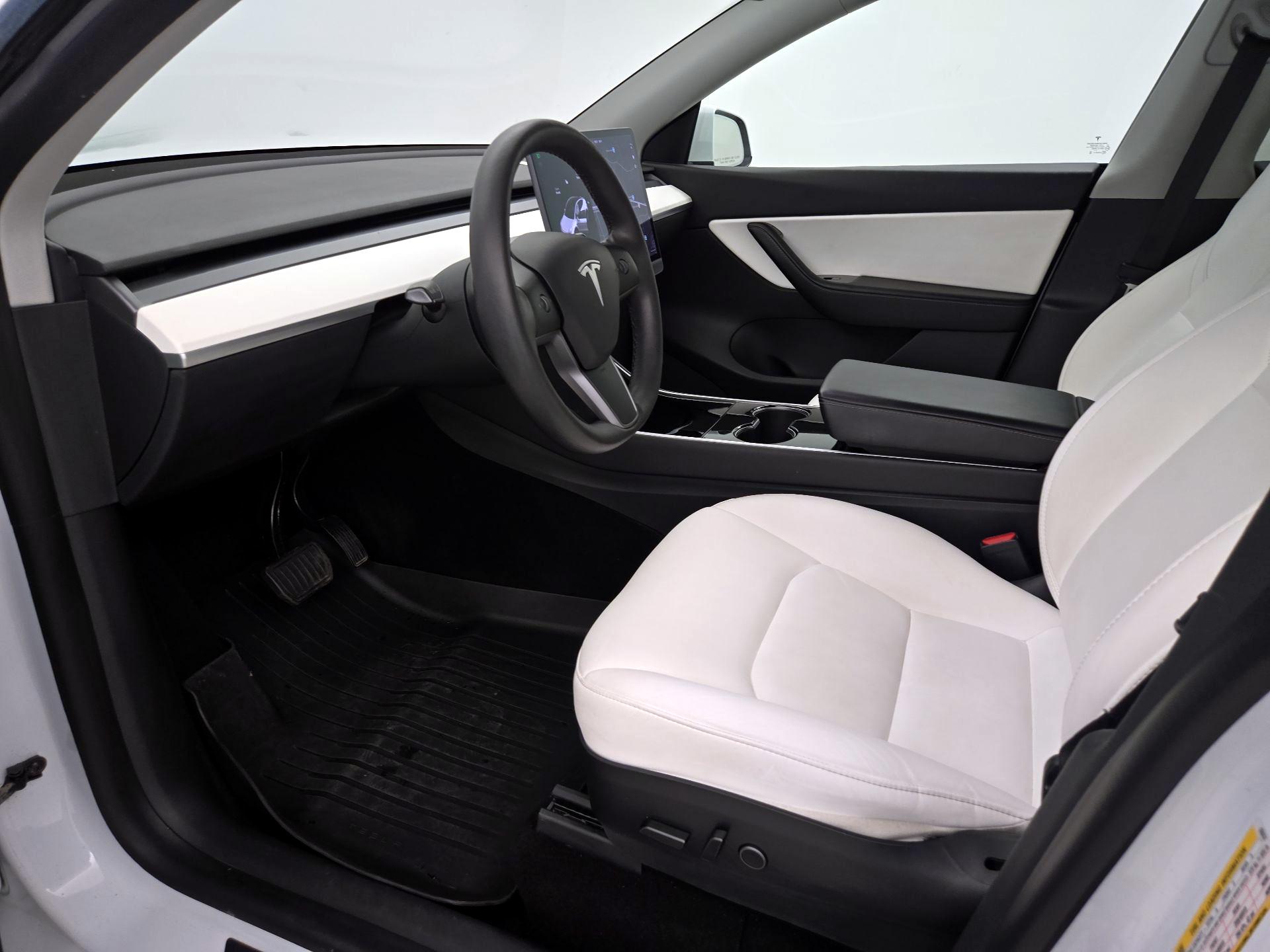 Thumbnail: 2021 Tesla Model Y - 11