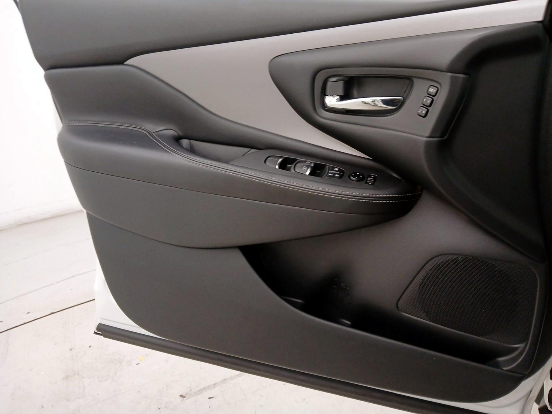 Thumbnail: 2023 Nissan Murano - 12