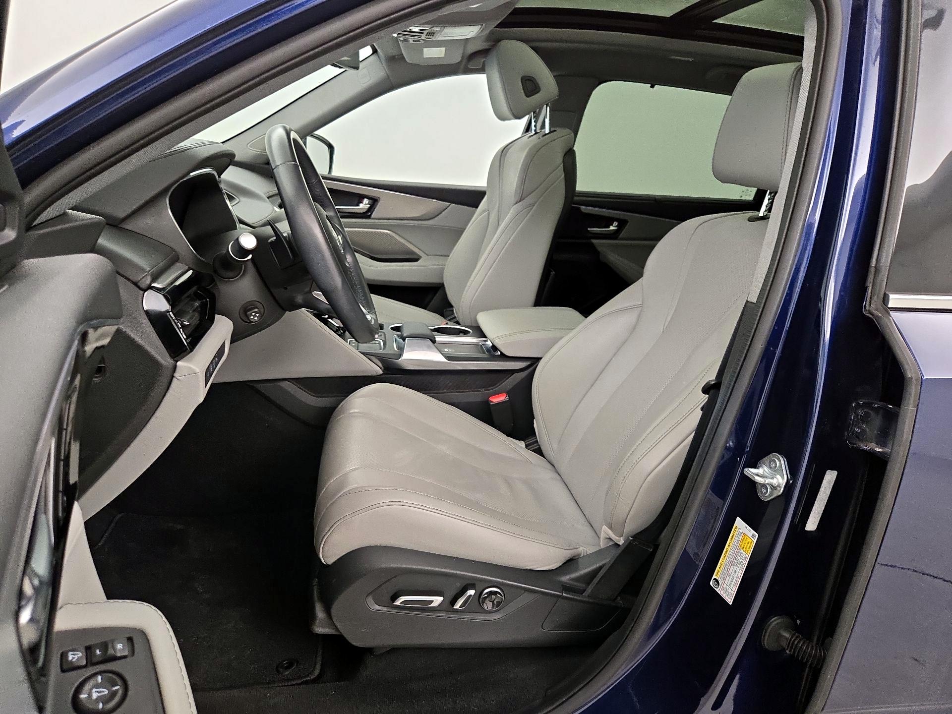 Thumbnail: 2022 Acura MDX - 11