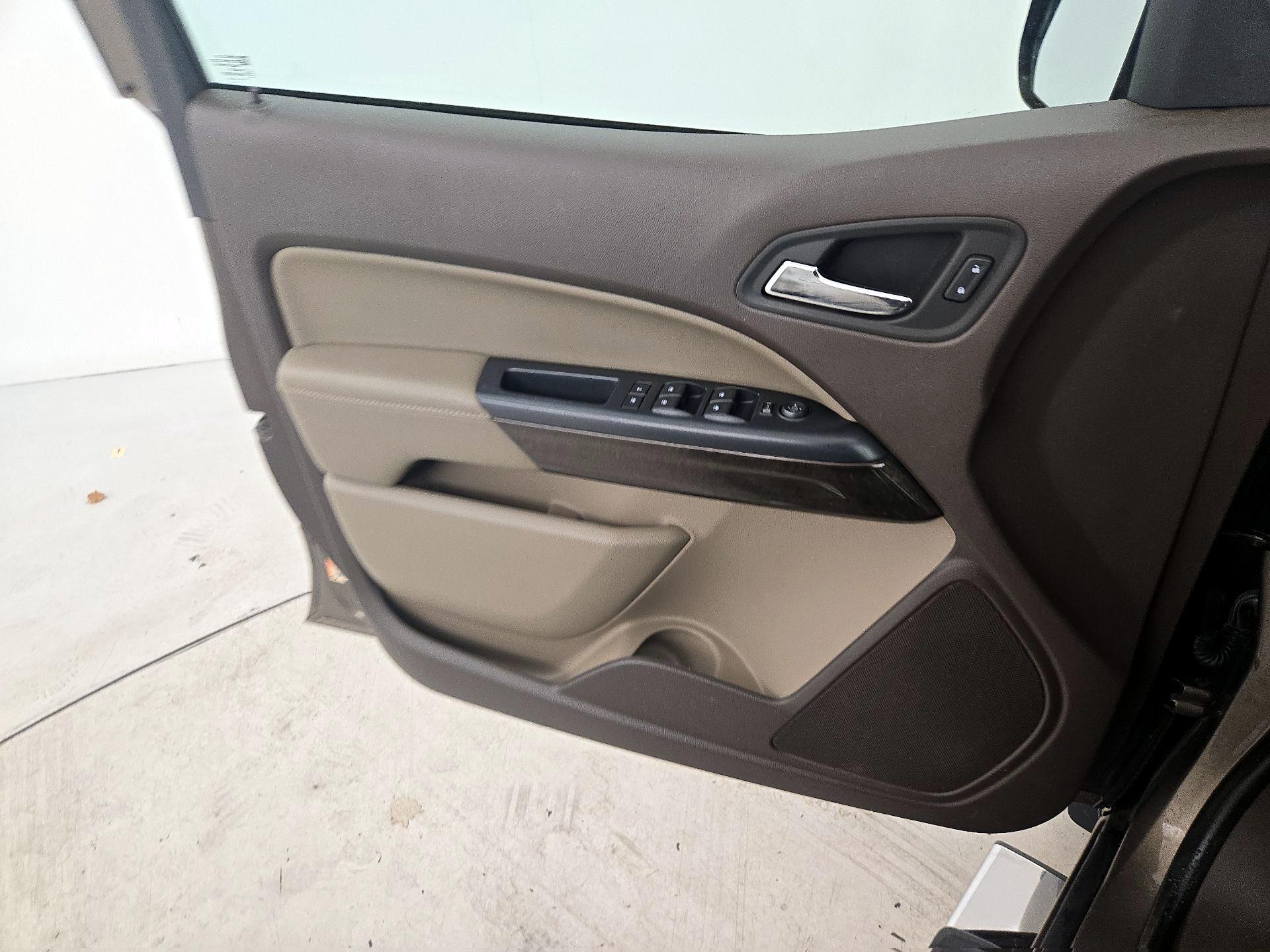 Thumbnail: 2015 GMC Canyon - 12