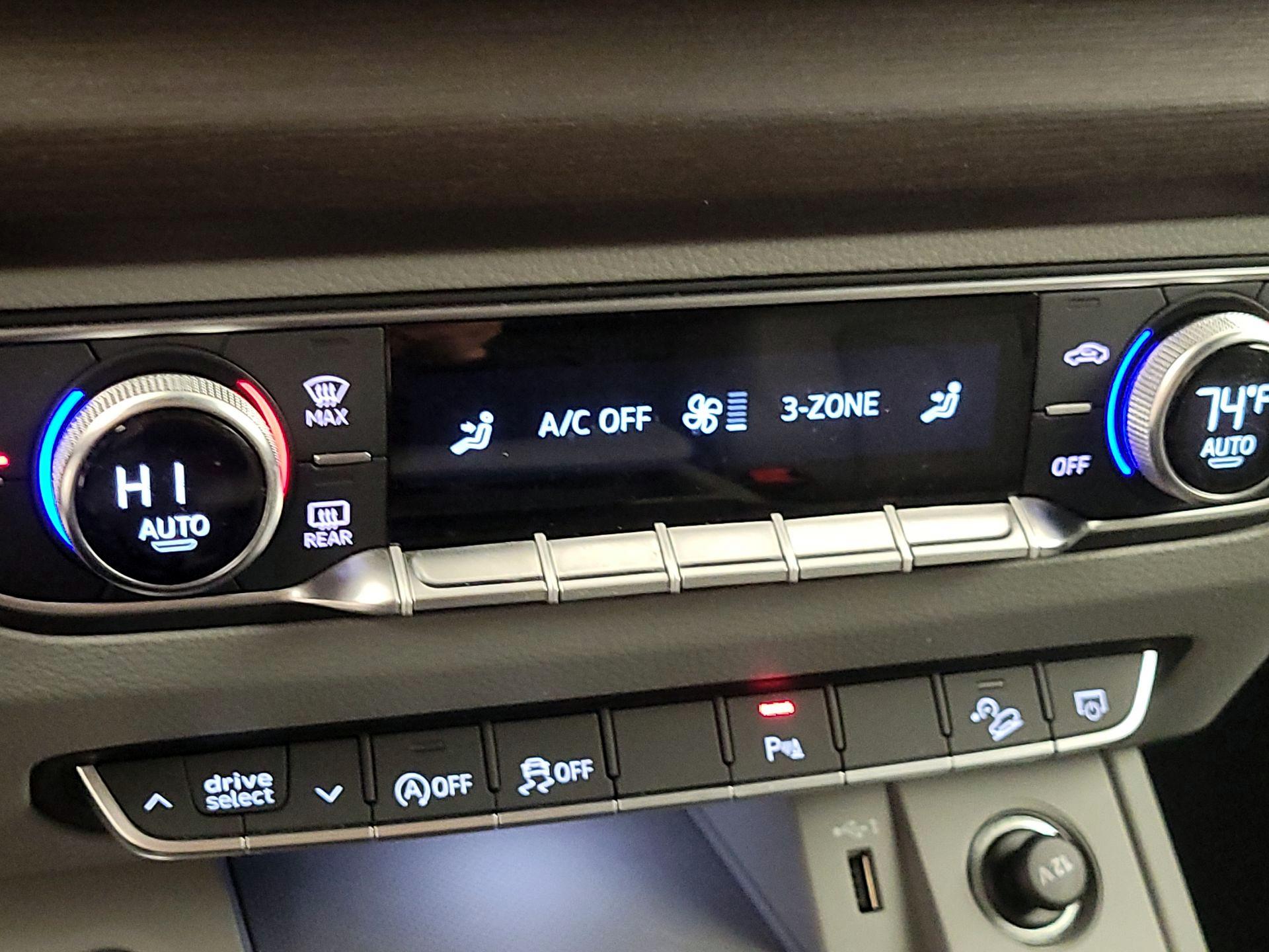 Thumbnail: 2023 Audi Q5 - 16