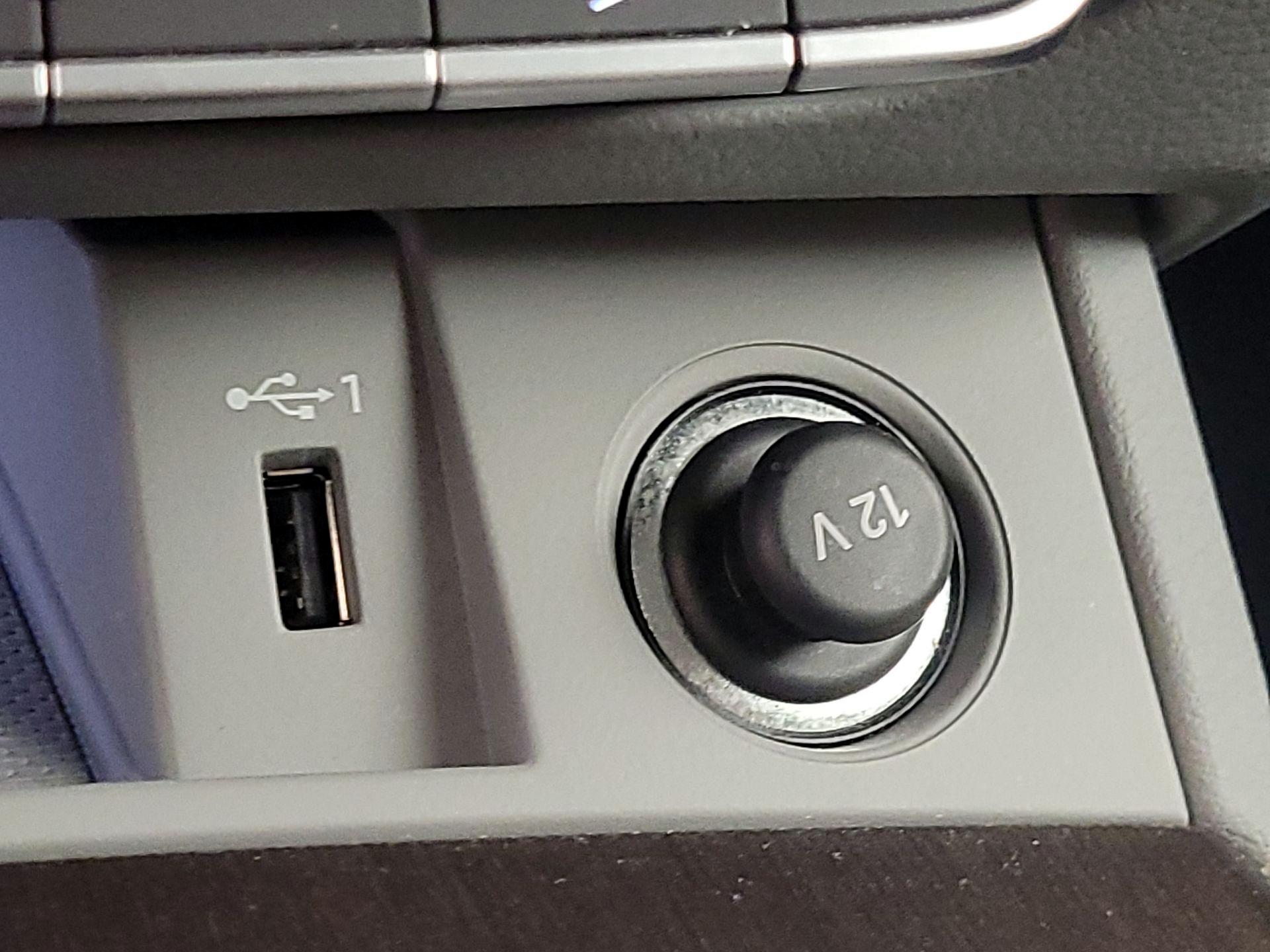 Thumbnail: 2023 Audi Q5 - 18