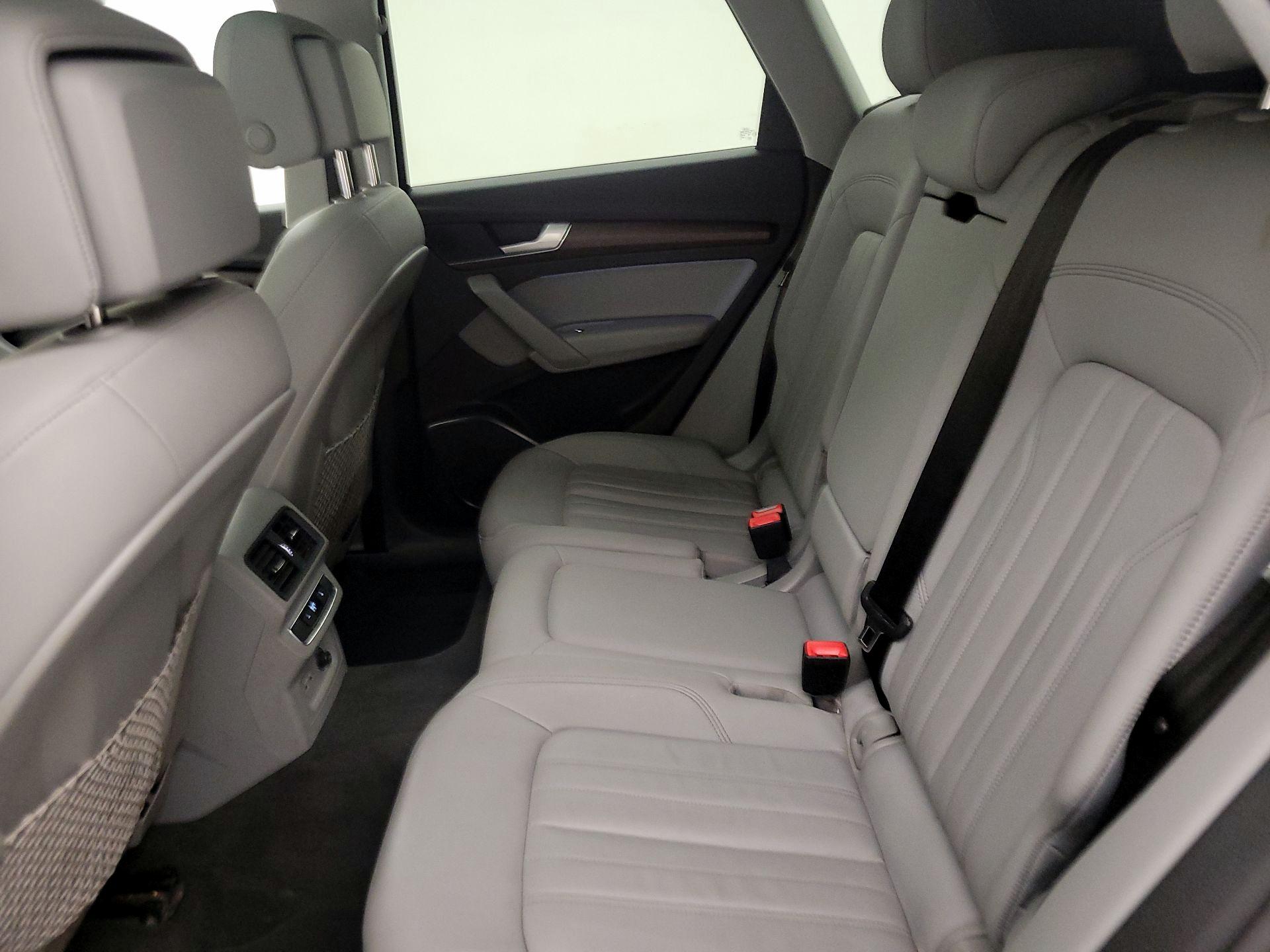 Thumbnail: 2023 Audi Q5 - 20