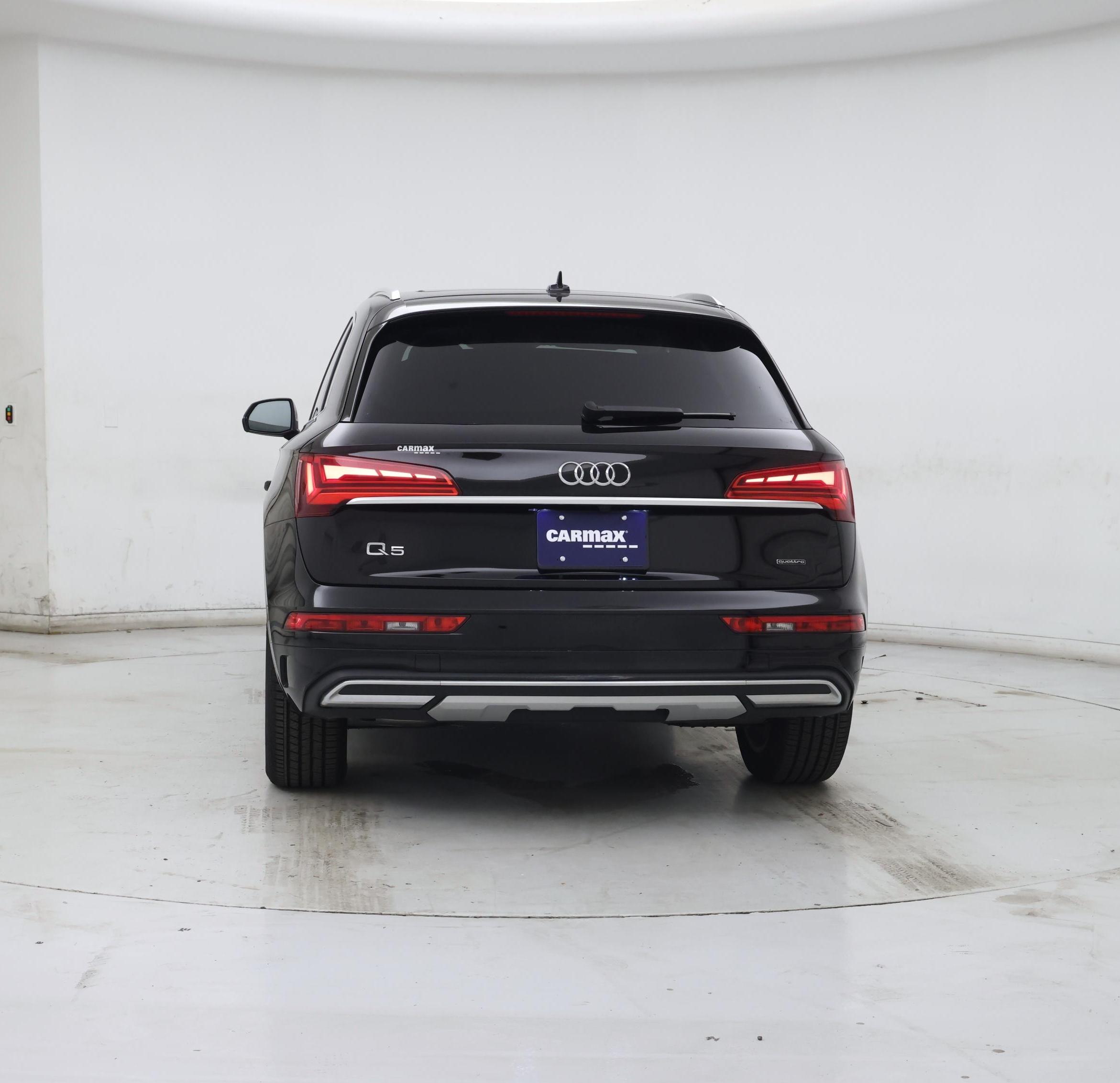 Thumbnail: 2023 Audi Q5 - 6