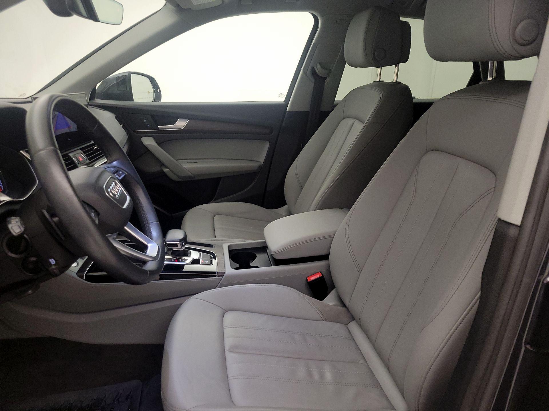 Thumbnail: 2023 Audi Q5 - 11