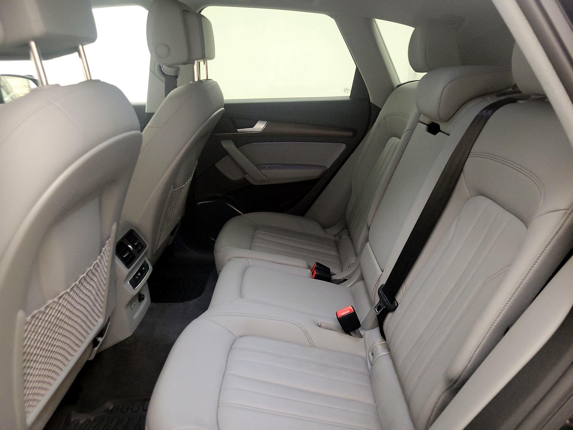 Thumbnail: 2023 Audi Q5 - 18