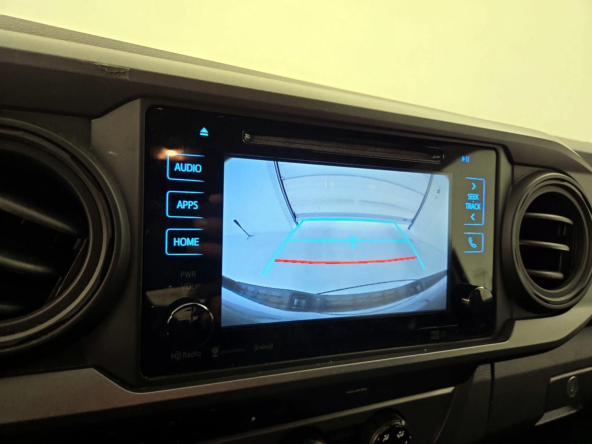 Thumbnail: 2018 Toyota Tacoma - 14