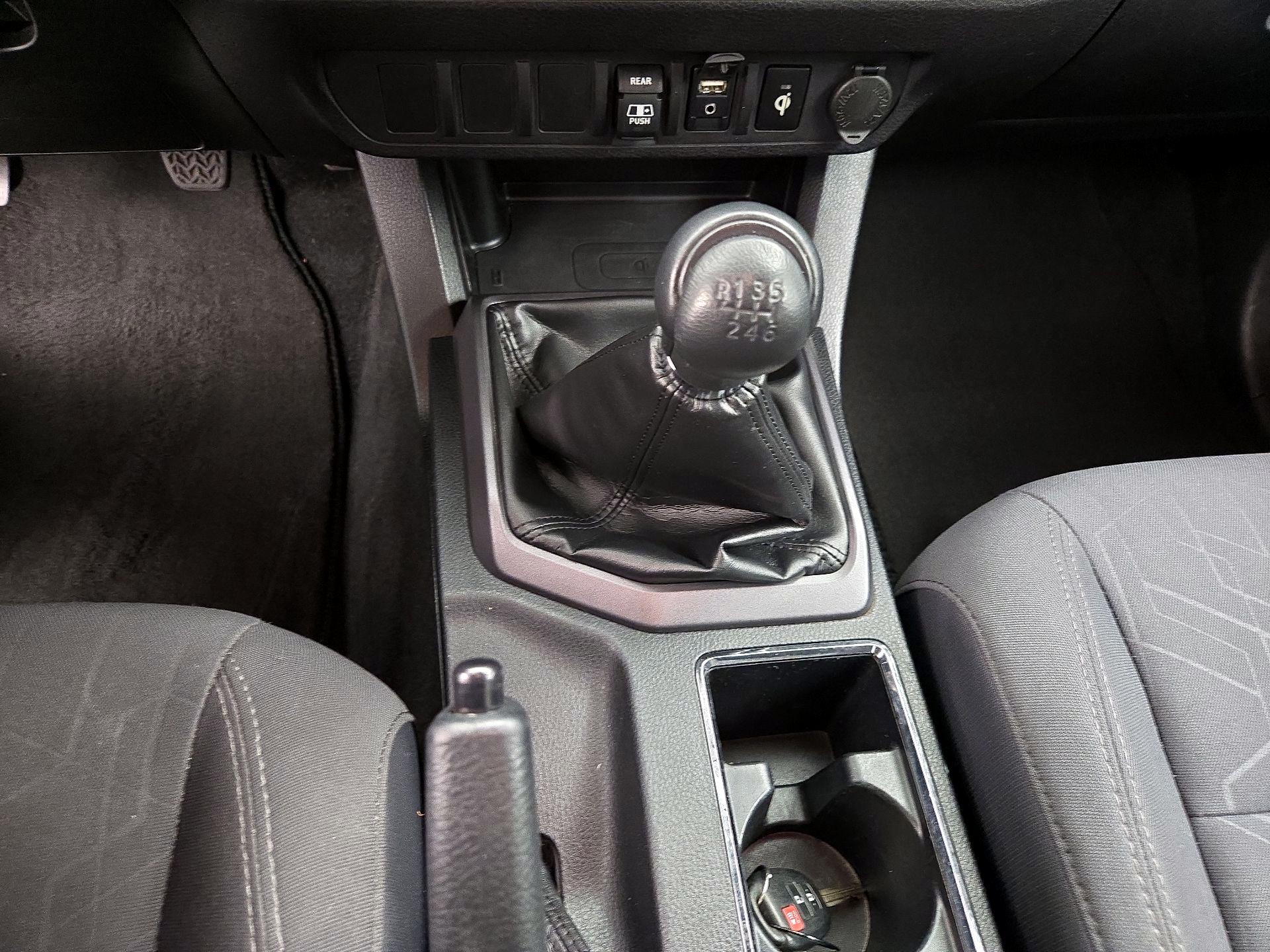 Thumbnail: 2018 Toyota Tacoma - 17