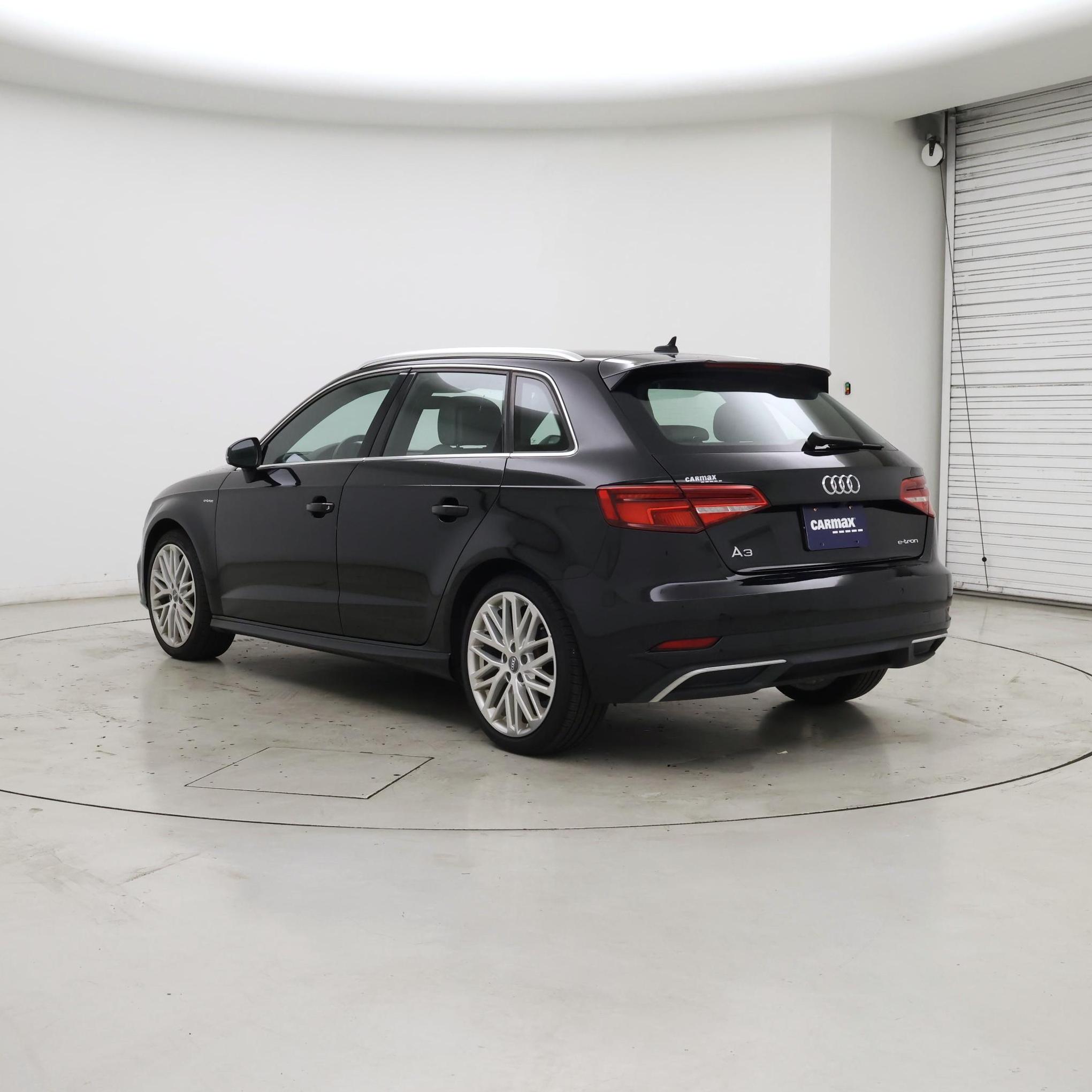 Thumbnail: 2018 Audi A3 - 2