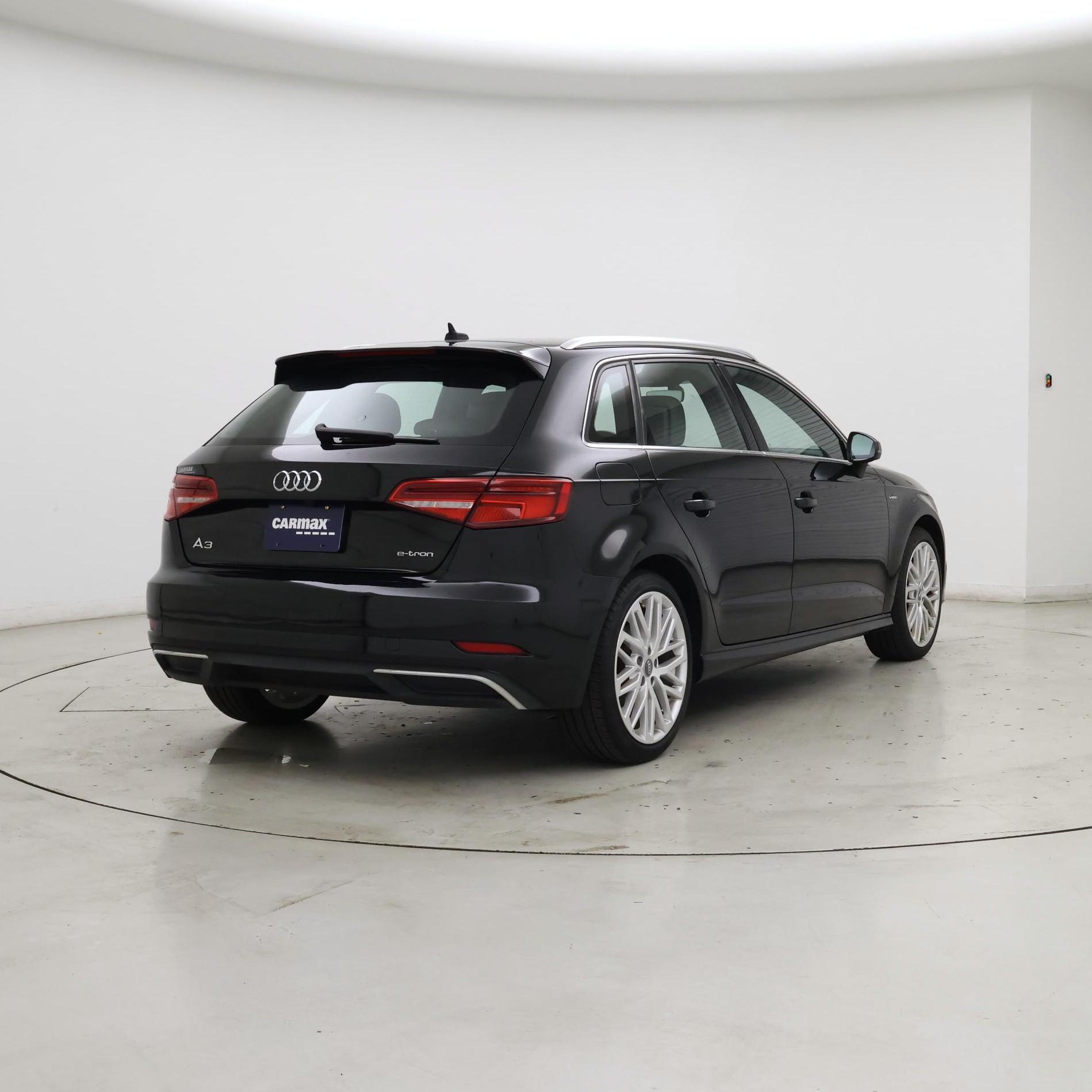 Thumbnail: 2018 Audi A3 - 8