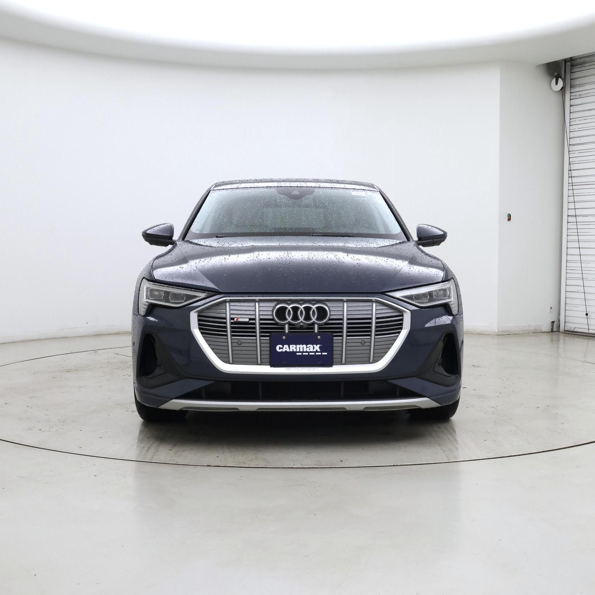 Thumbnail: 2021 Audi e-tron S - 5