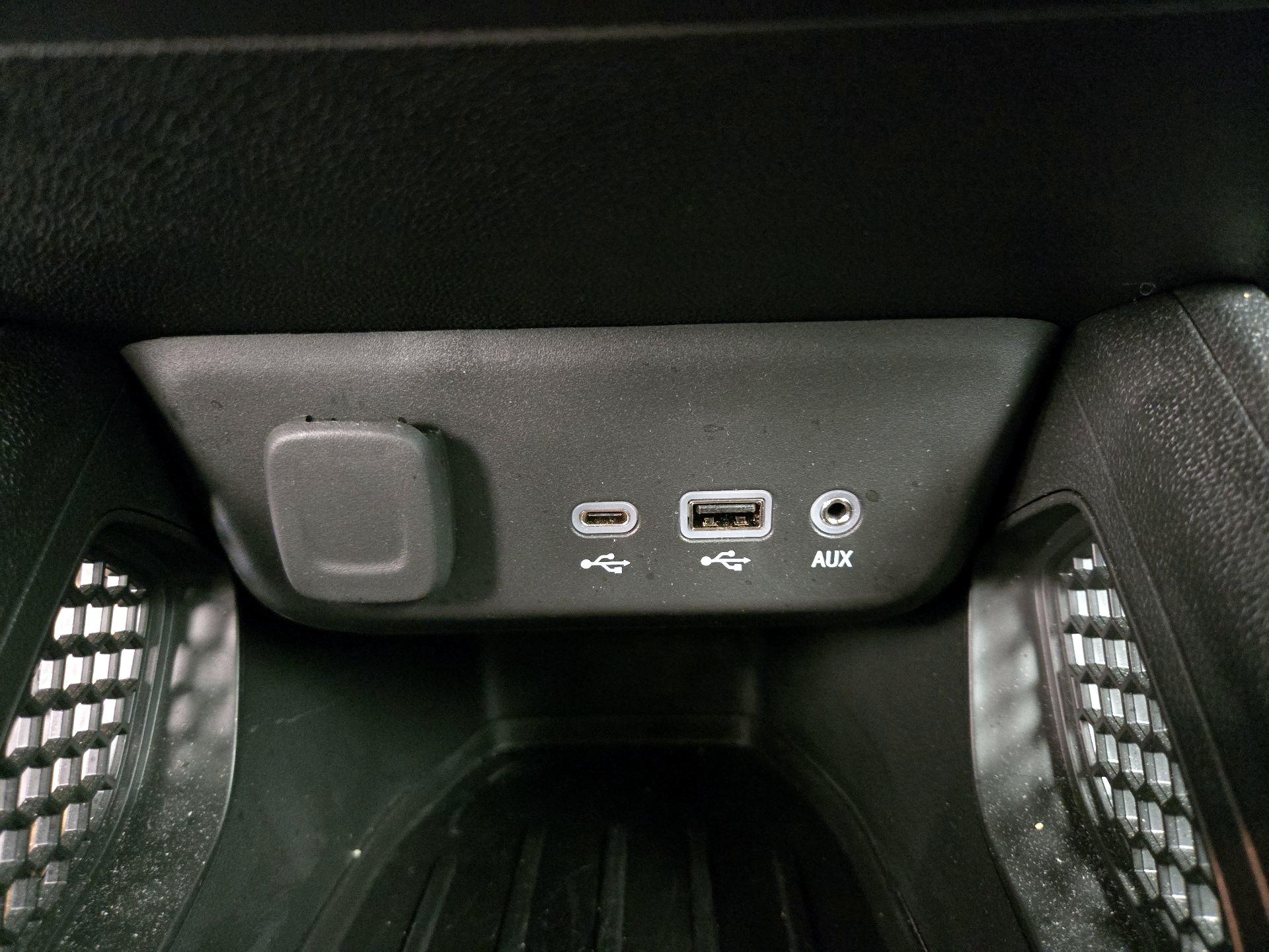 Thumbnail: 2023 Chevrolet TrailBlazer - 18