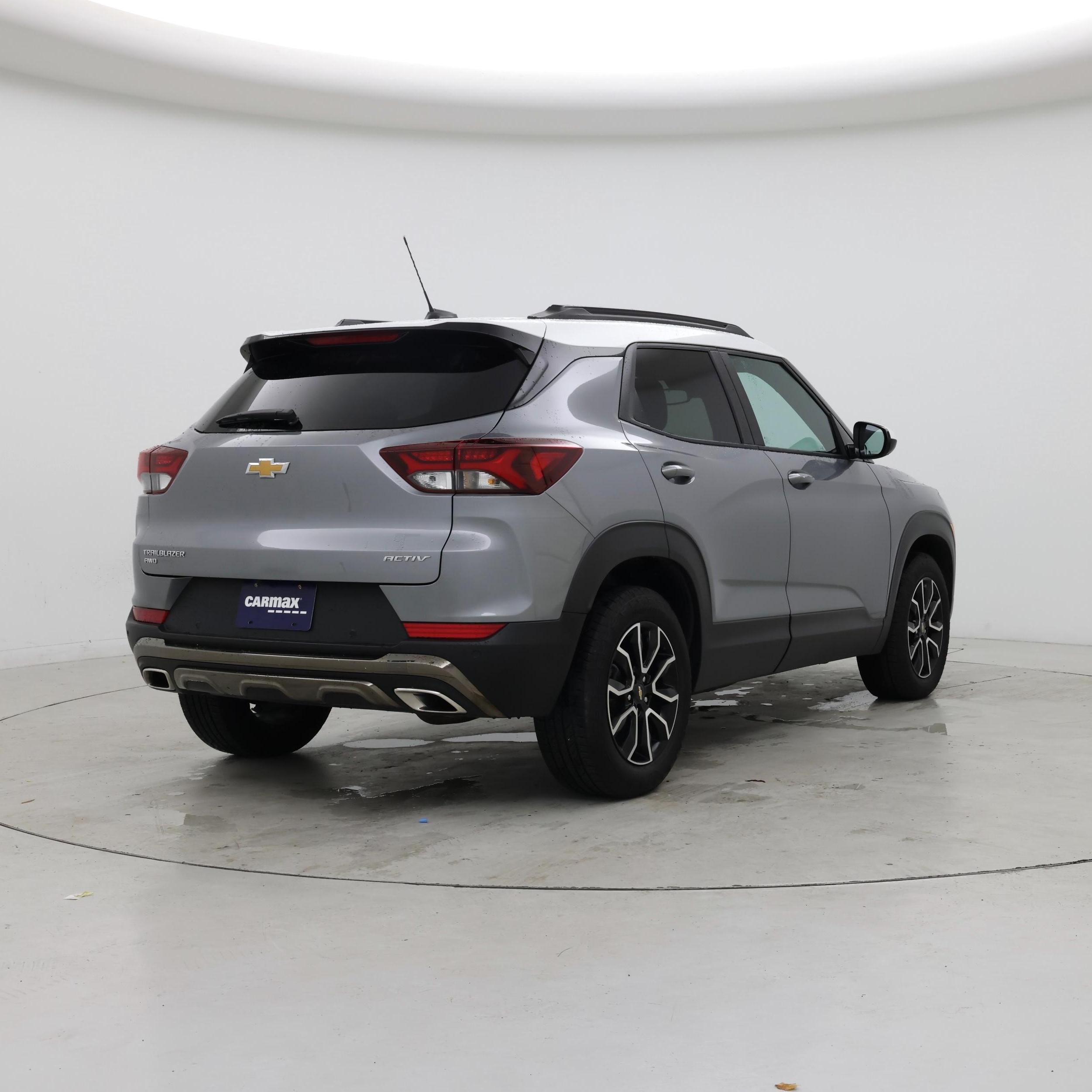 Thumbnail: 2023 Chevrolet TrailBlazer - 8