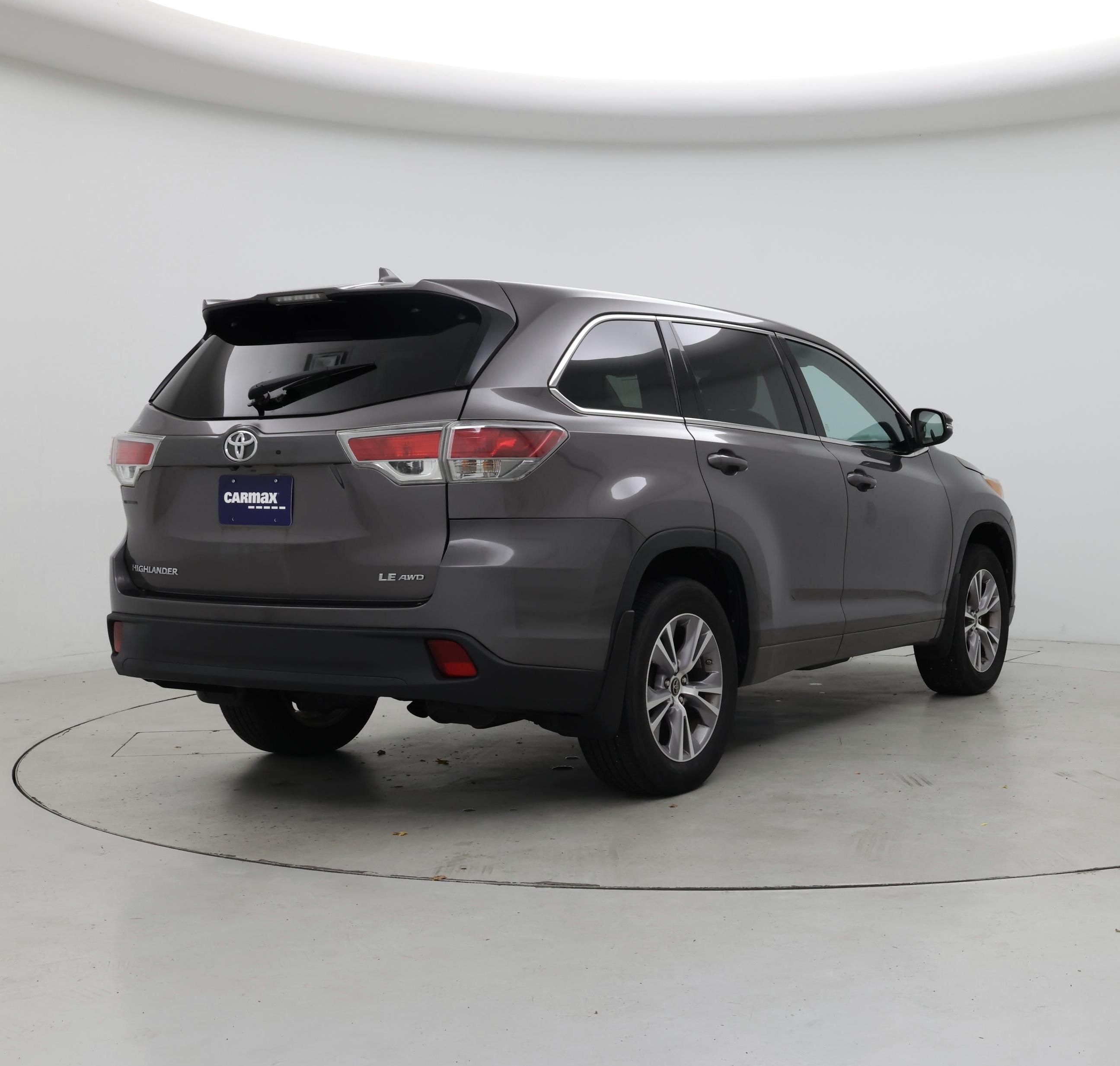 Thumbnail: 2016 Toyota Highlander - 8