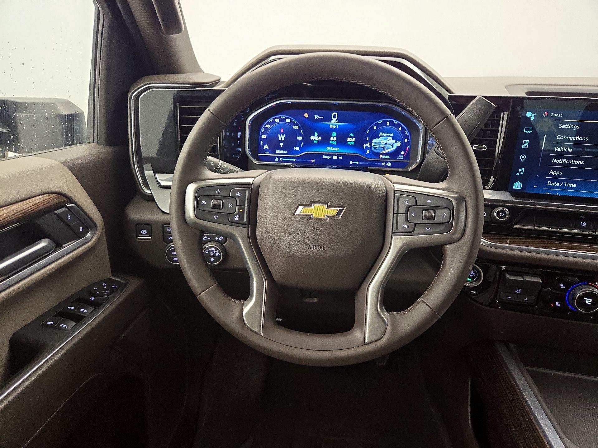 Thumbnail: 2025 Chevrolet Silverado 2500 - 18