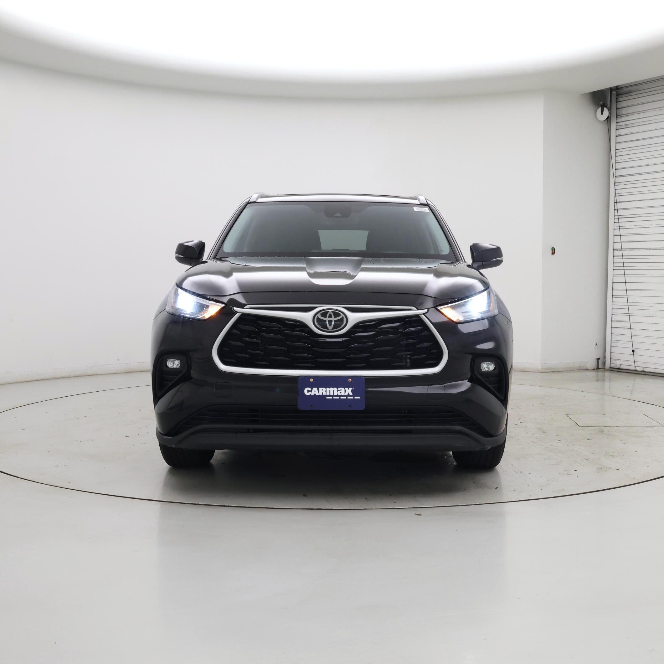 Thumbnail: 2023 Toyota Highlander - 5