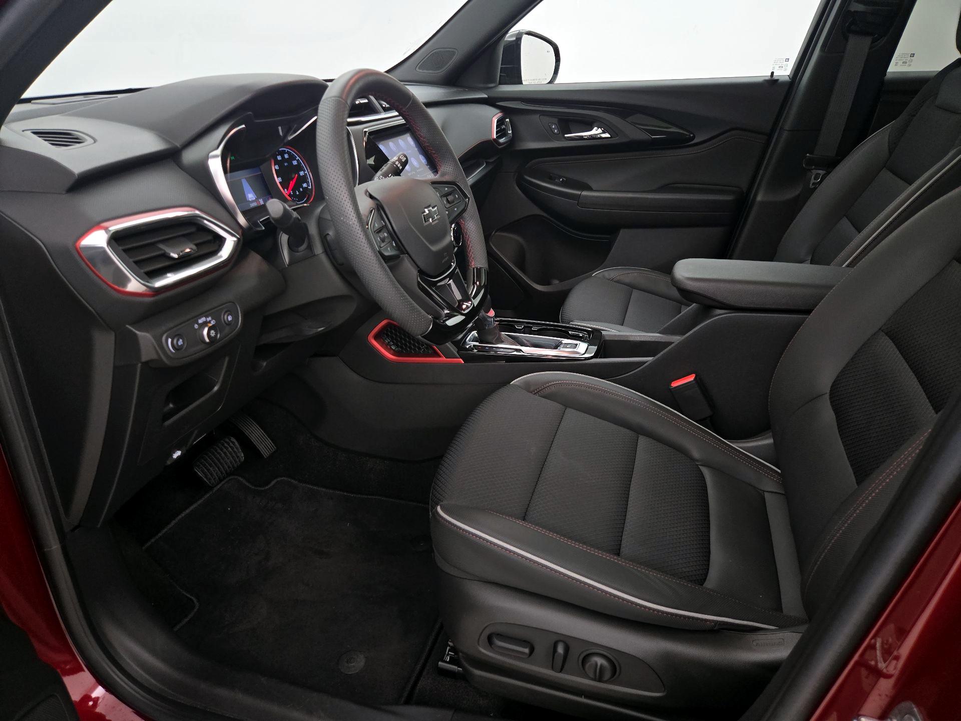 Thumbnail: 2022 Chevrolet TrailBlazer - 11