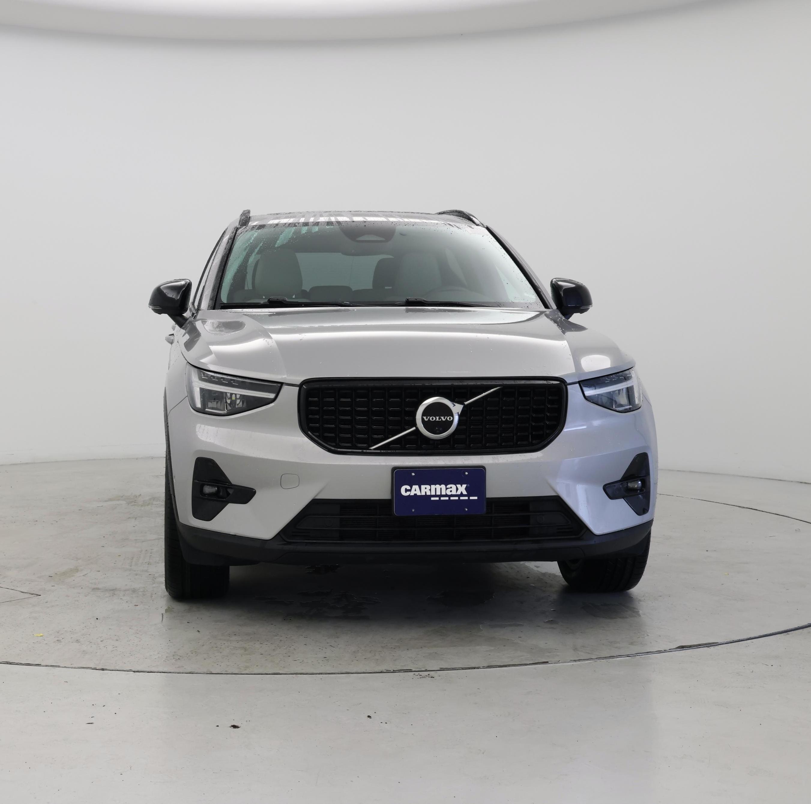 Thumbnail: 2023 Volvo XC40 - 5