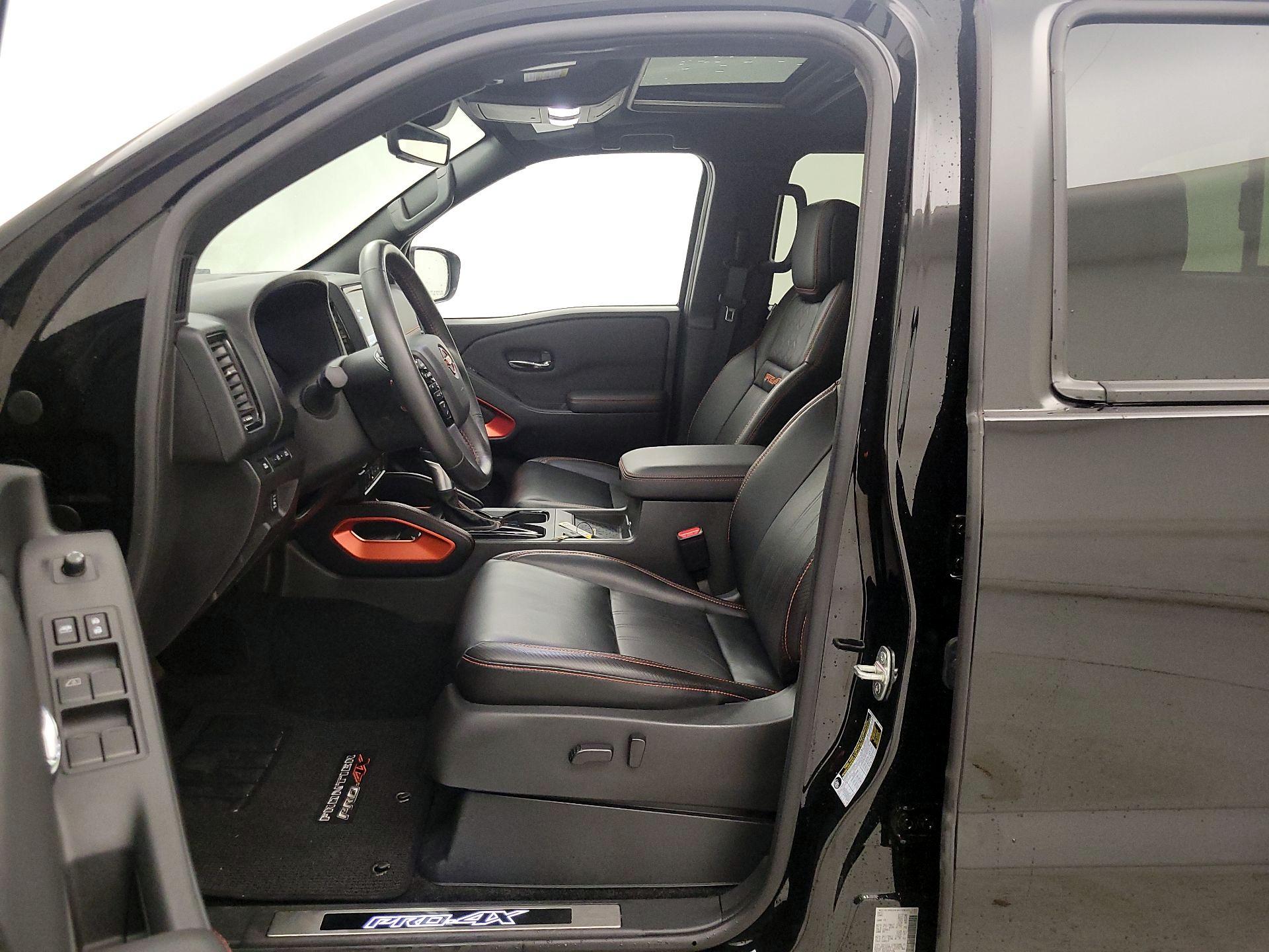 Thumbnail: 2023 Nissan Frontier - 11