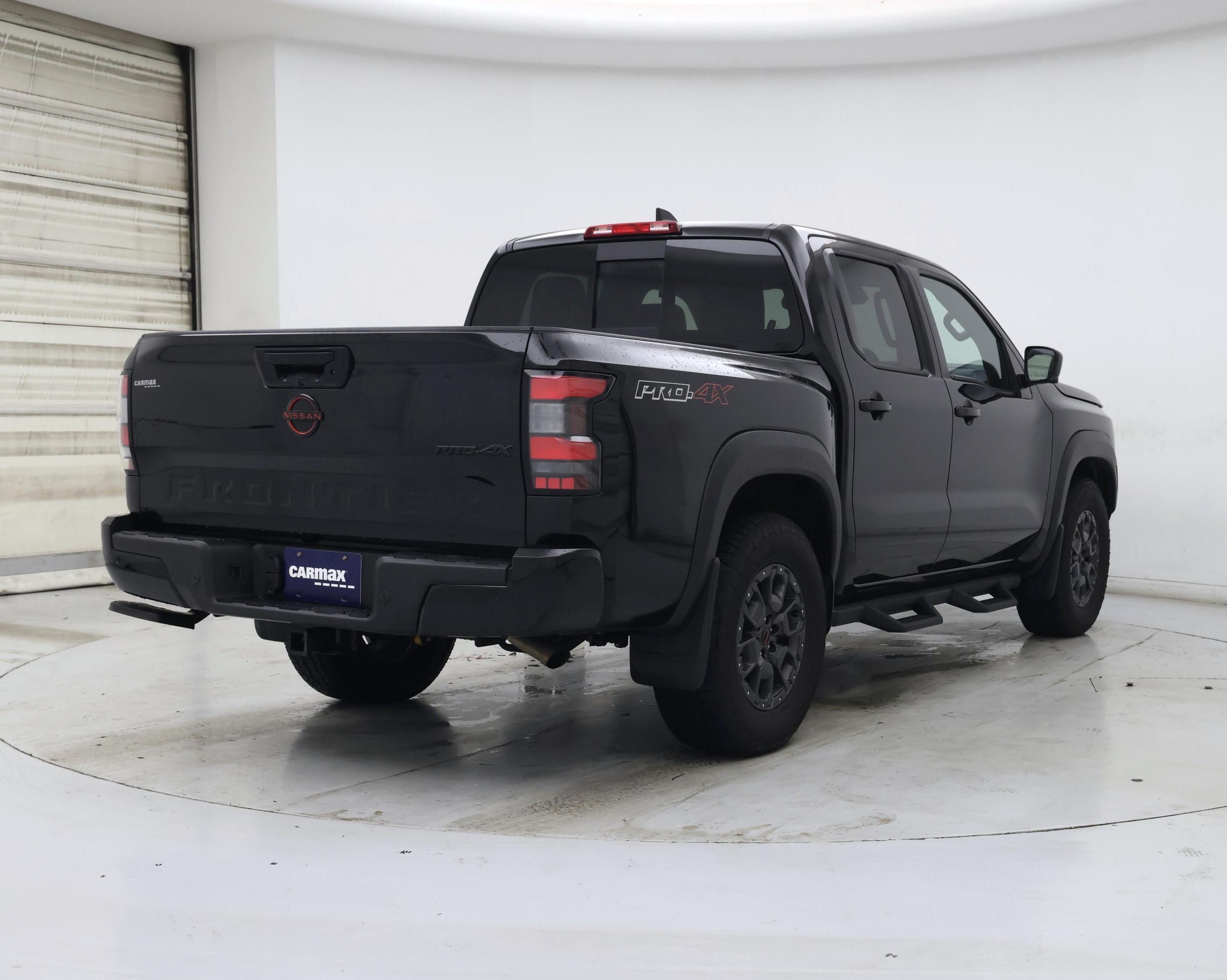 Thumbnail: 2023 Nissan Frontier - 8