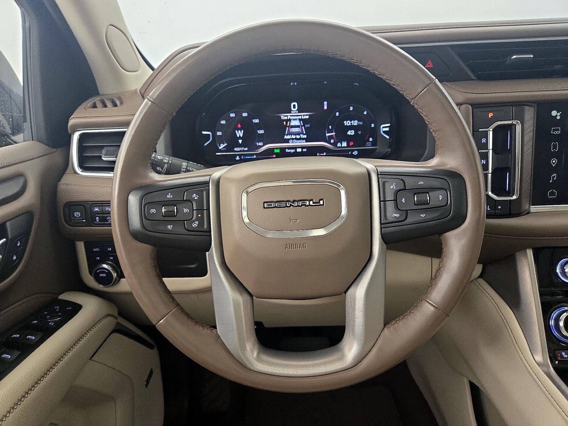 Thumbnail: 2023 GMC Yukon XL - 10