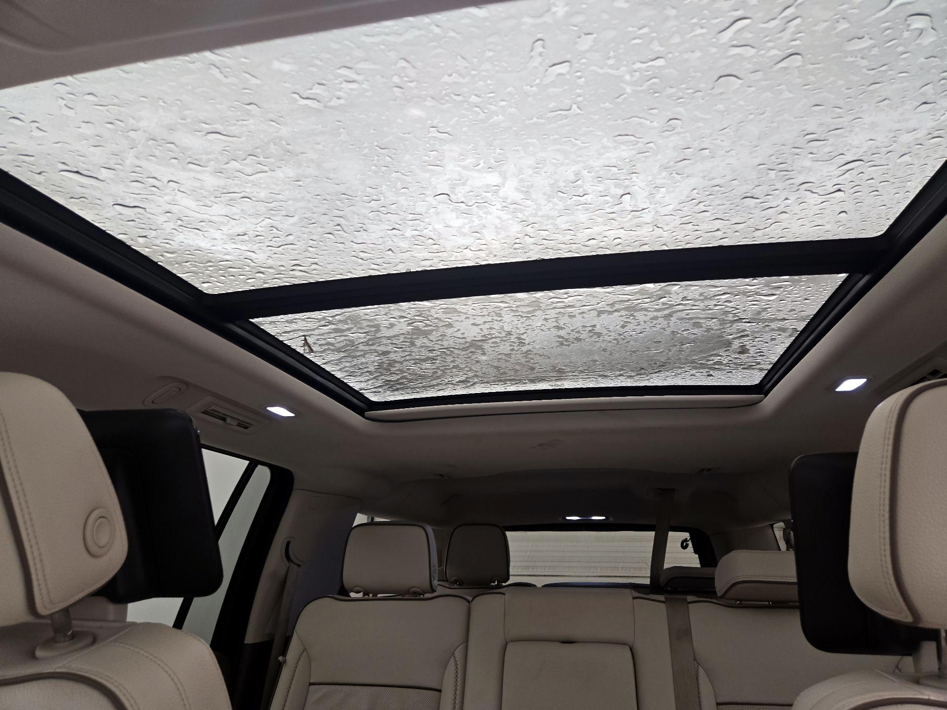 Thumbnail: 2023 GMC Yukon XL - 19