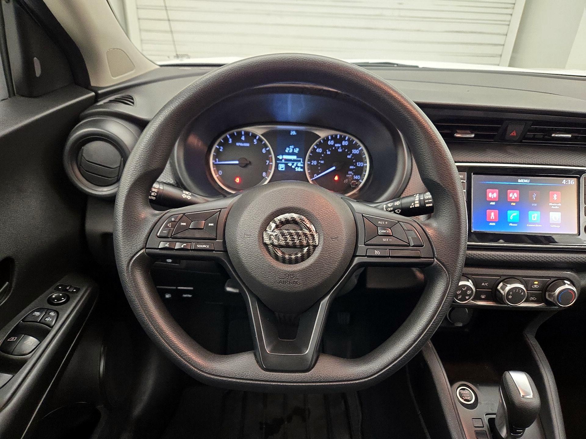 Thumbnail: 2023 Nissan Kicks - 10